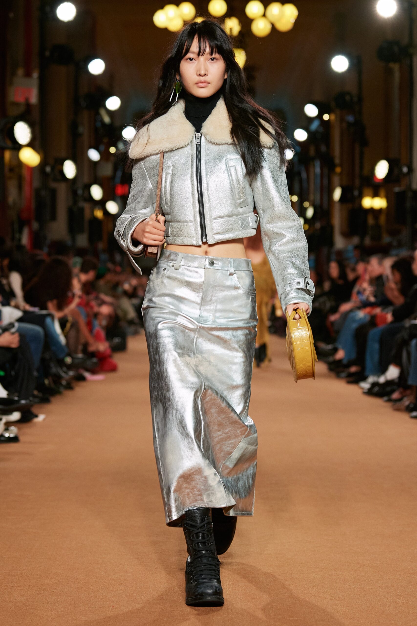 Coach F/W 23 Look 348