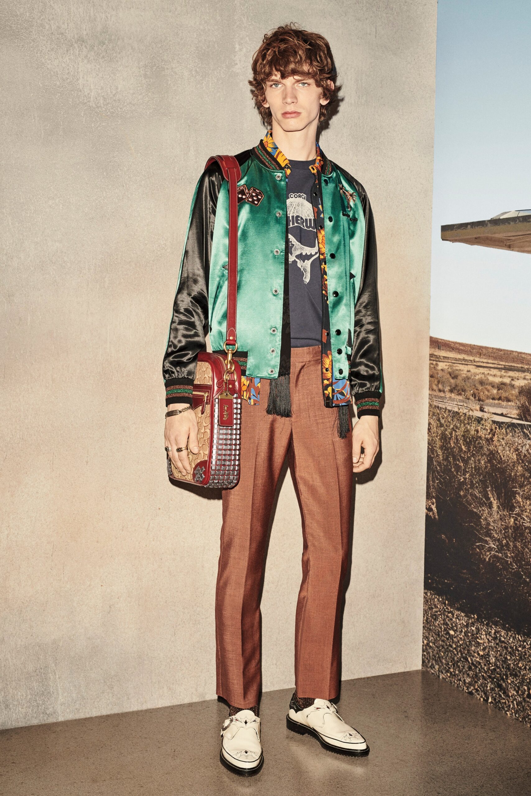 Coach Resort 19 Look 373