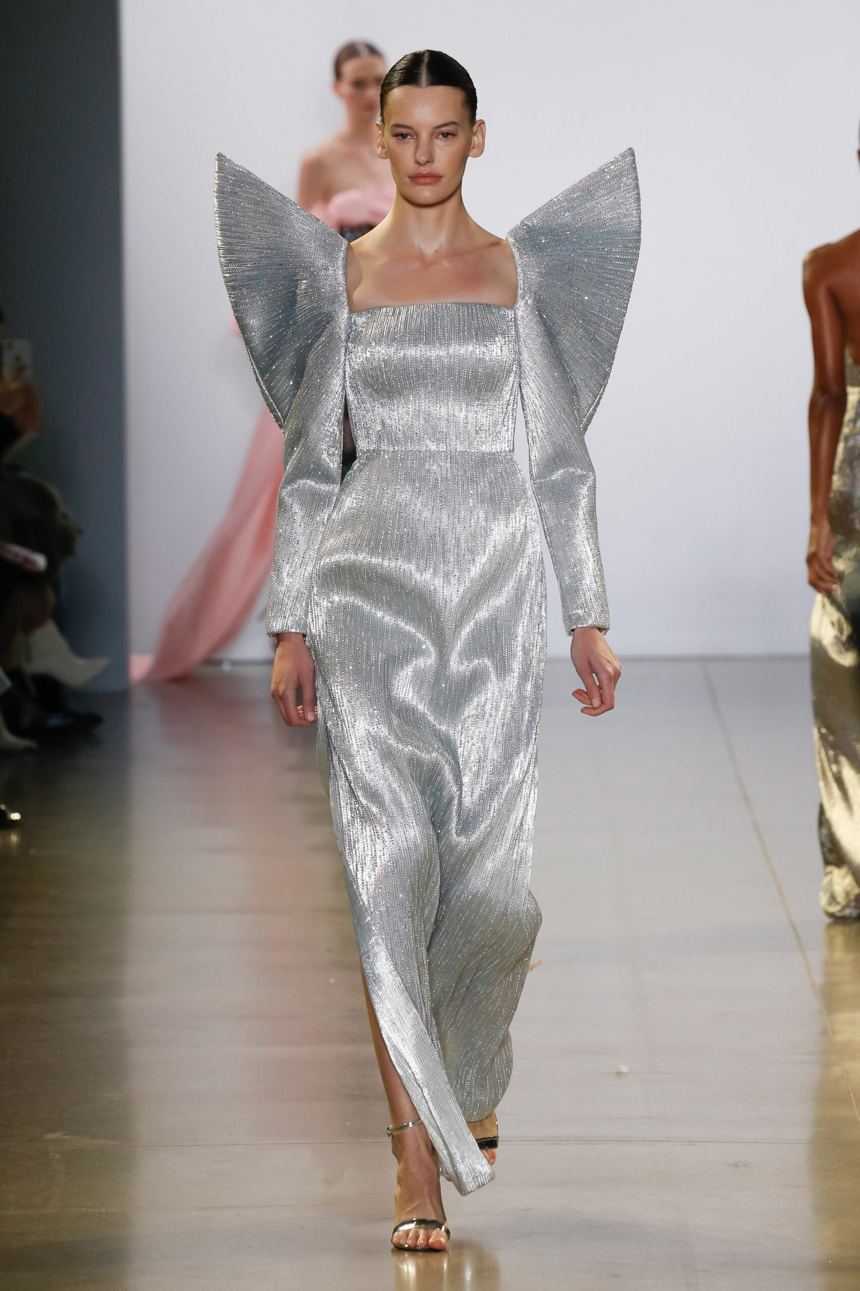 Cong Tri F/W 19 Look 401