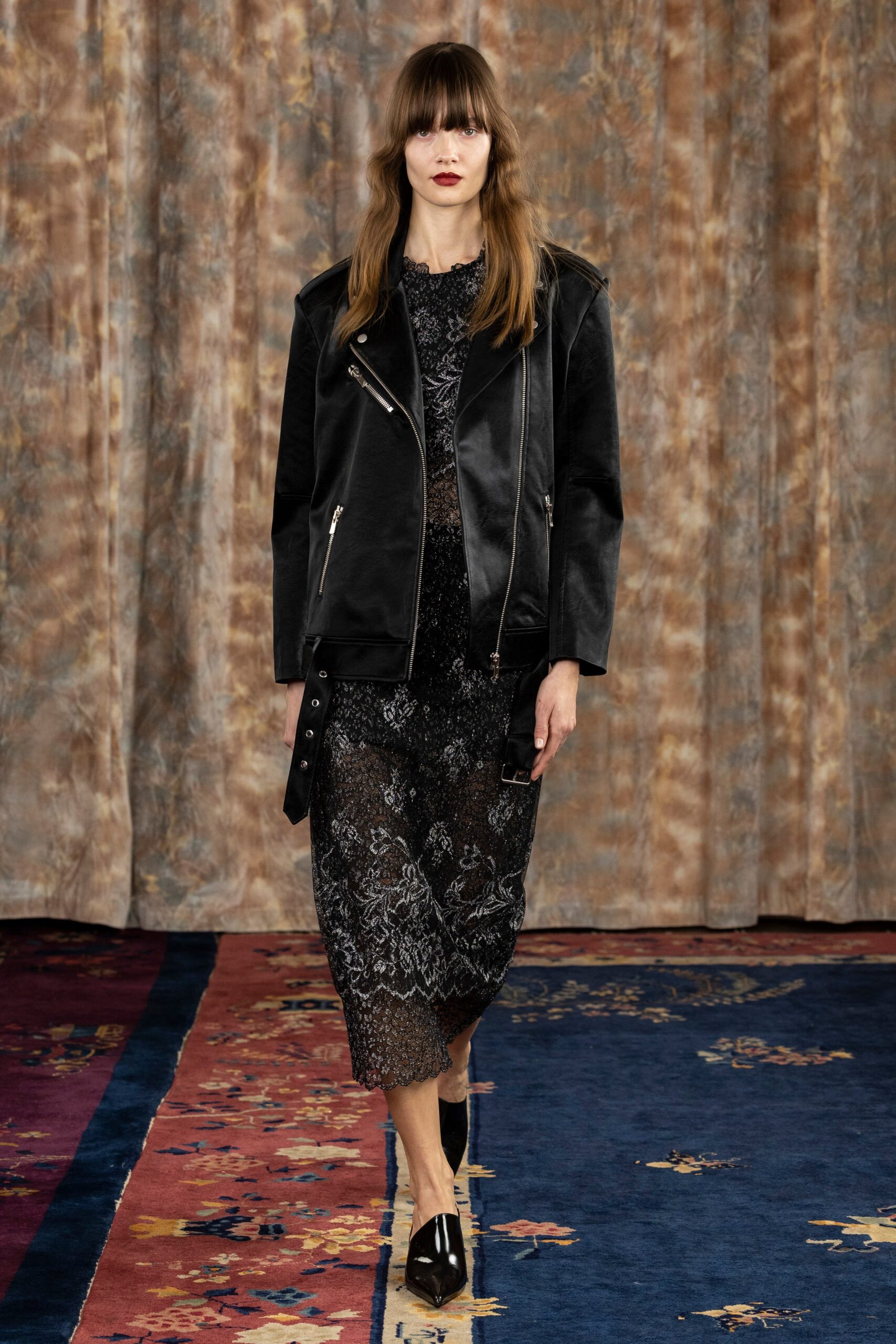 Cinq à Sept F/W 23 Look 395