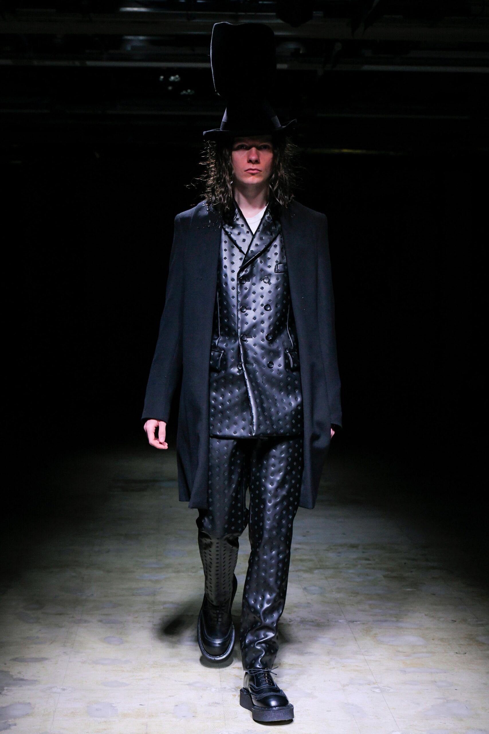 Comme des Garçons Homme Plus F/W 22 Menswear Look 438