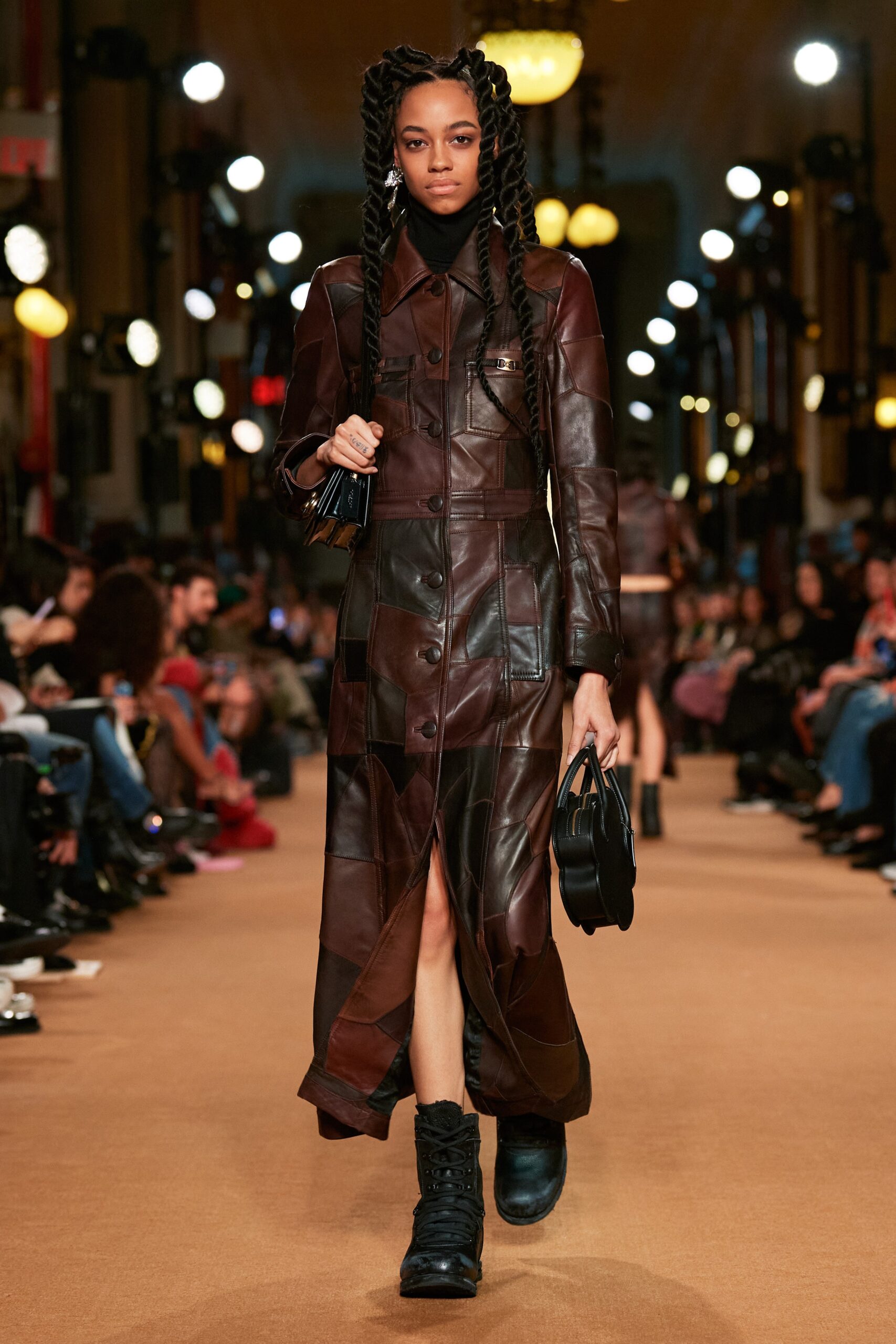 Coach F/W 23 Look 388