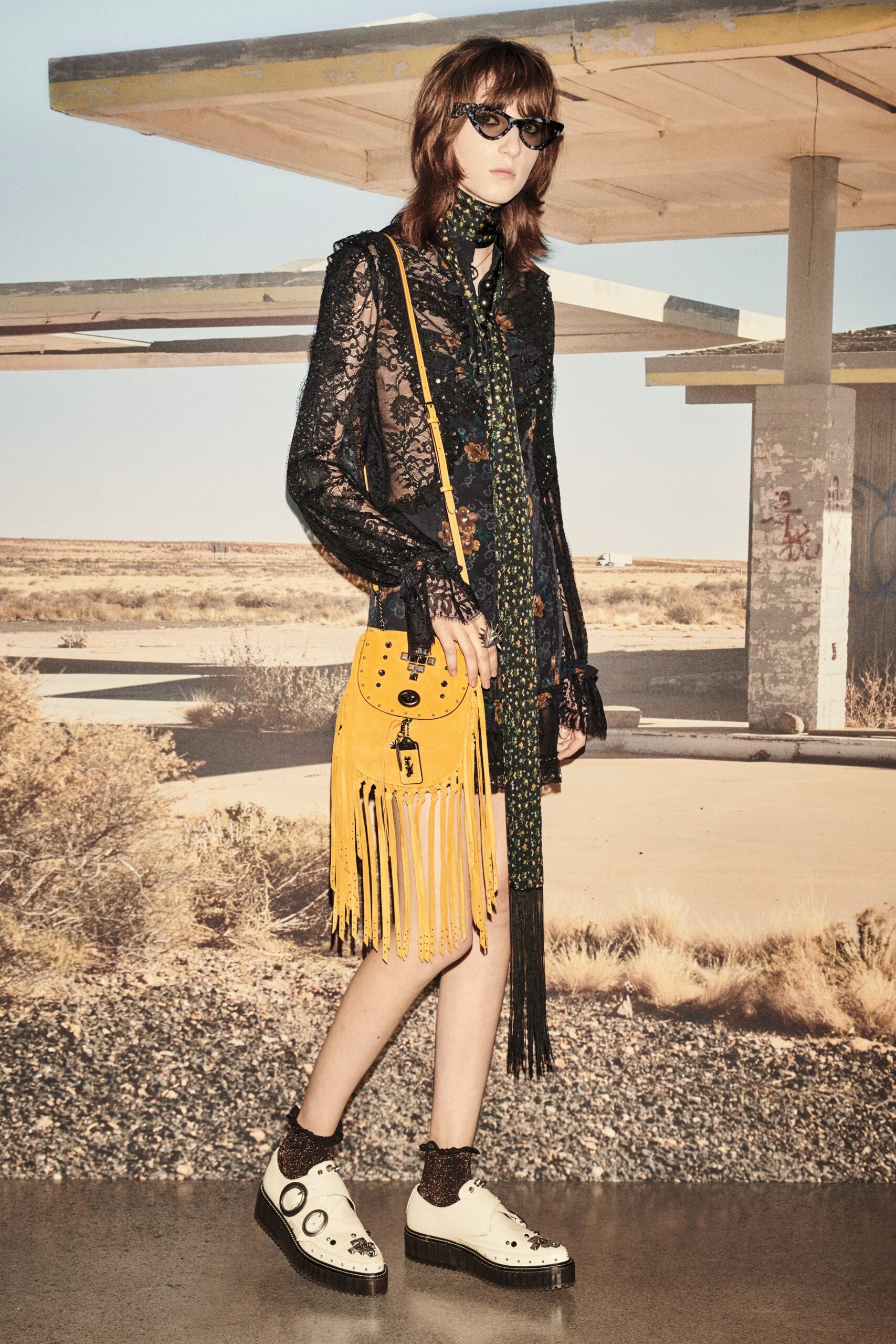Coach Resort 19 Look 418