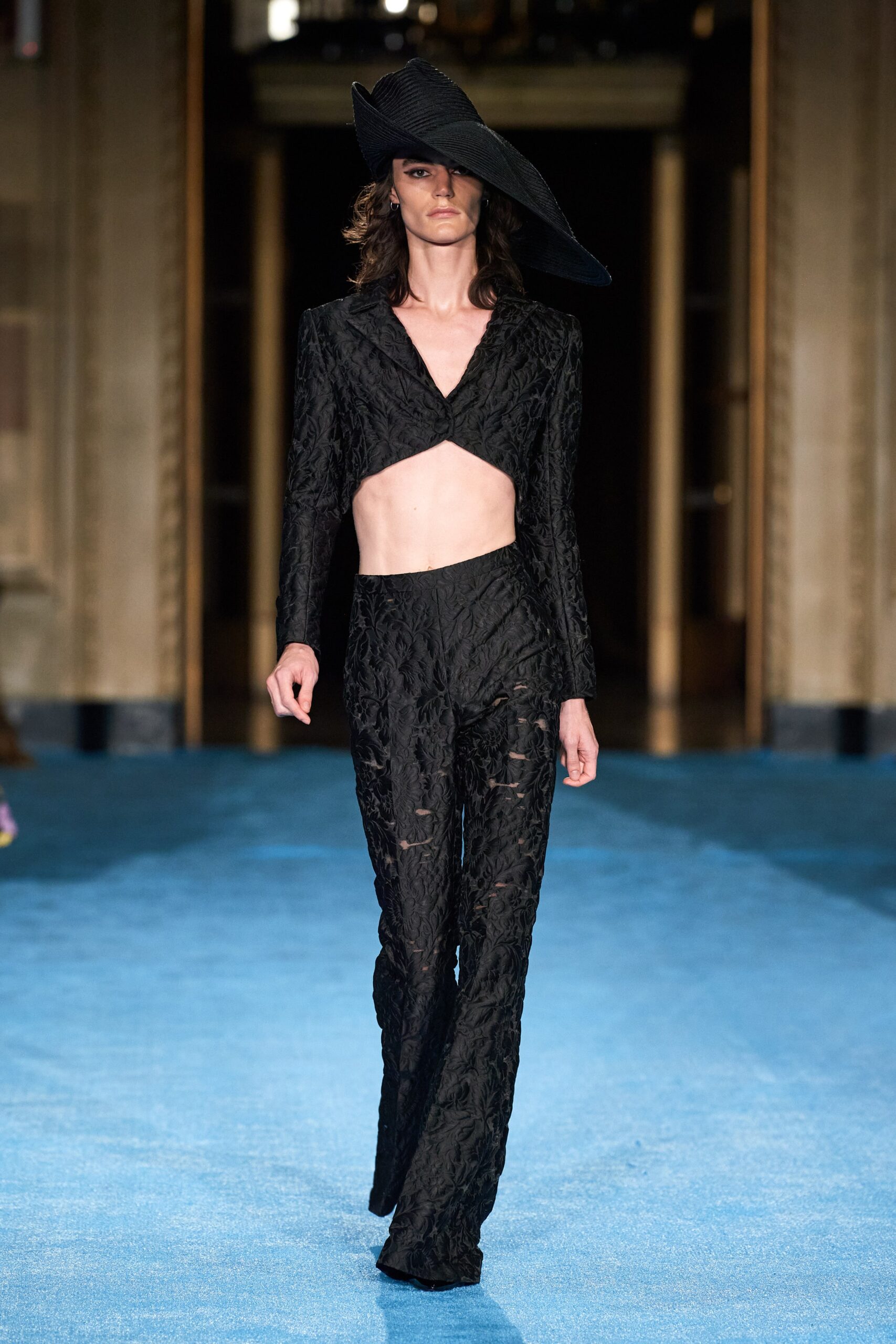 Christian Siriano S/S 22 Look 403