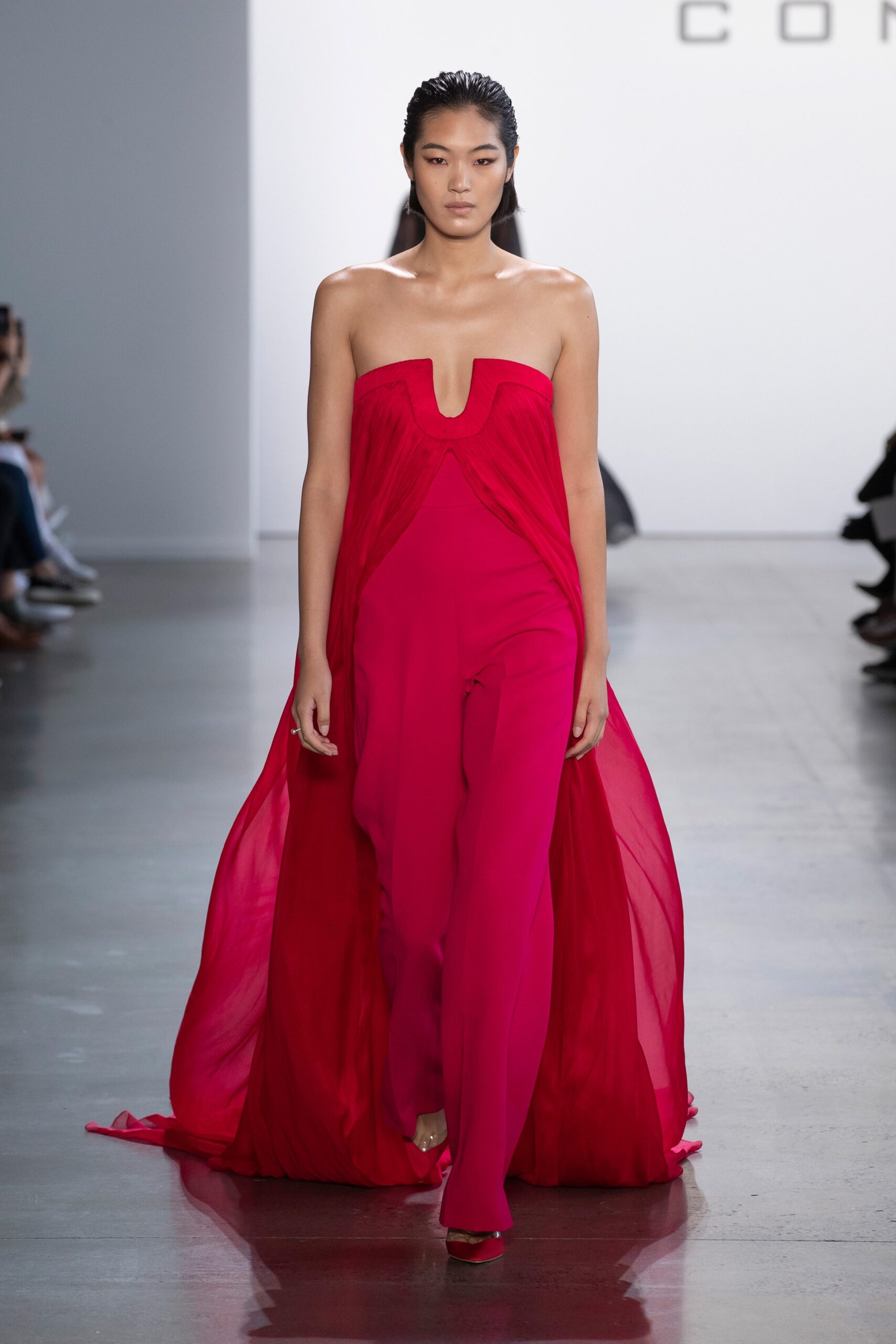Cong Tri S/S 20 Look 398