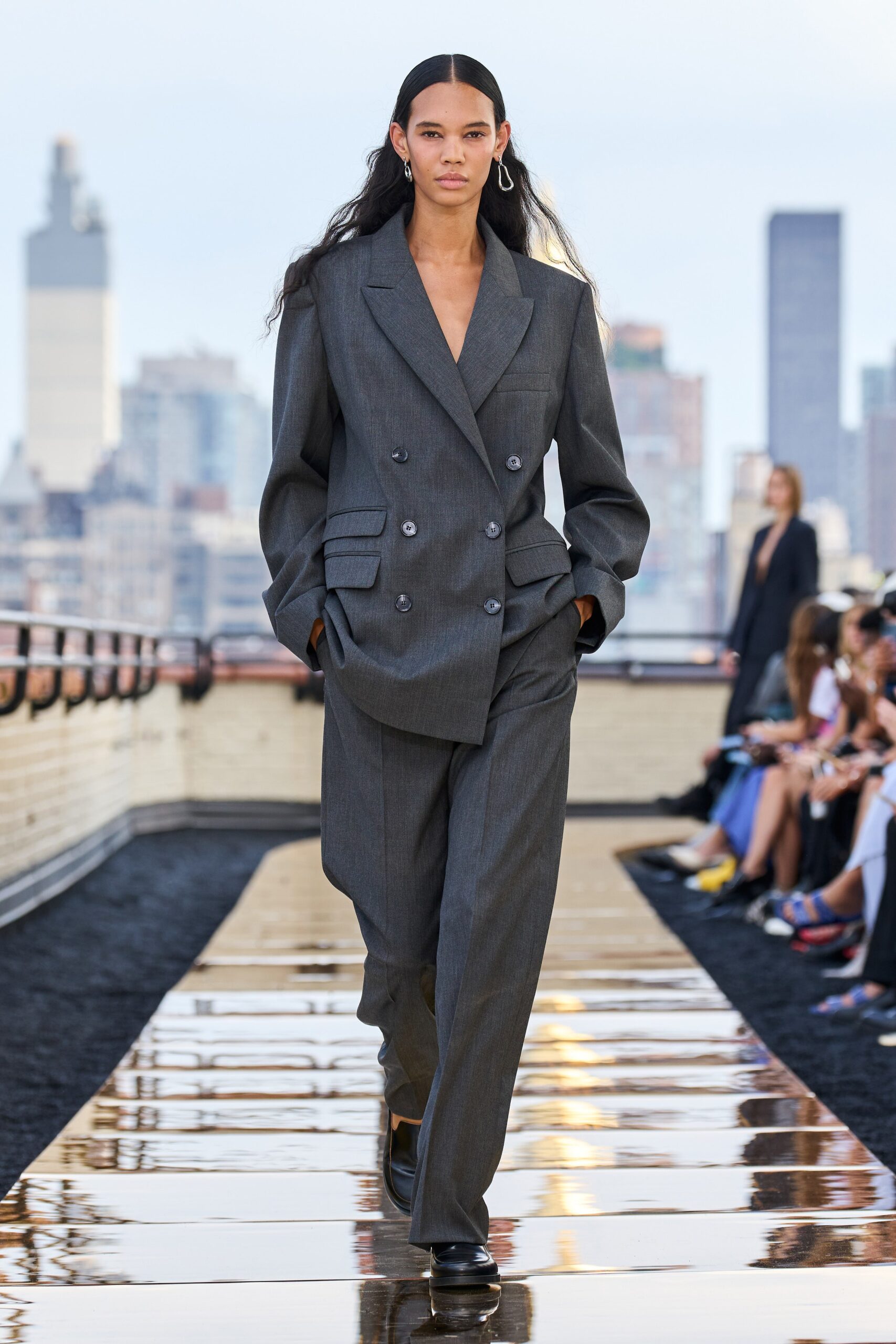 Cos F/W 22 Look 308