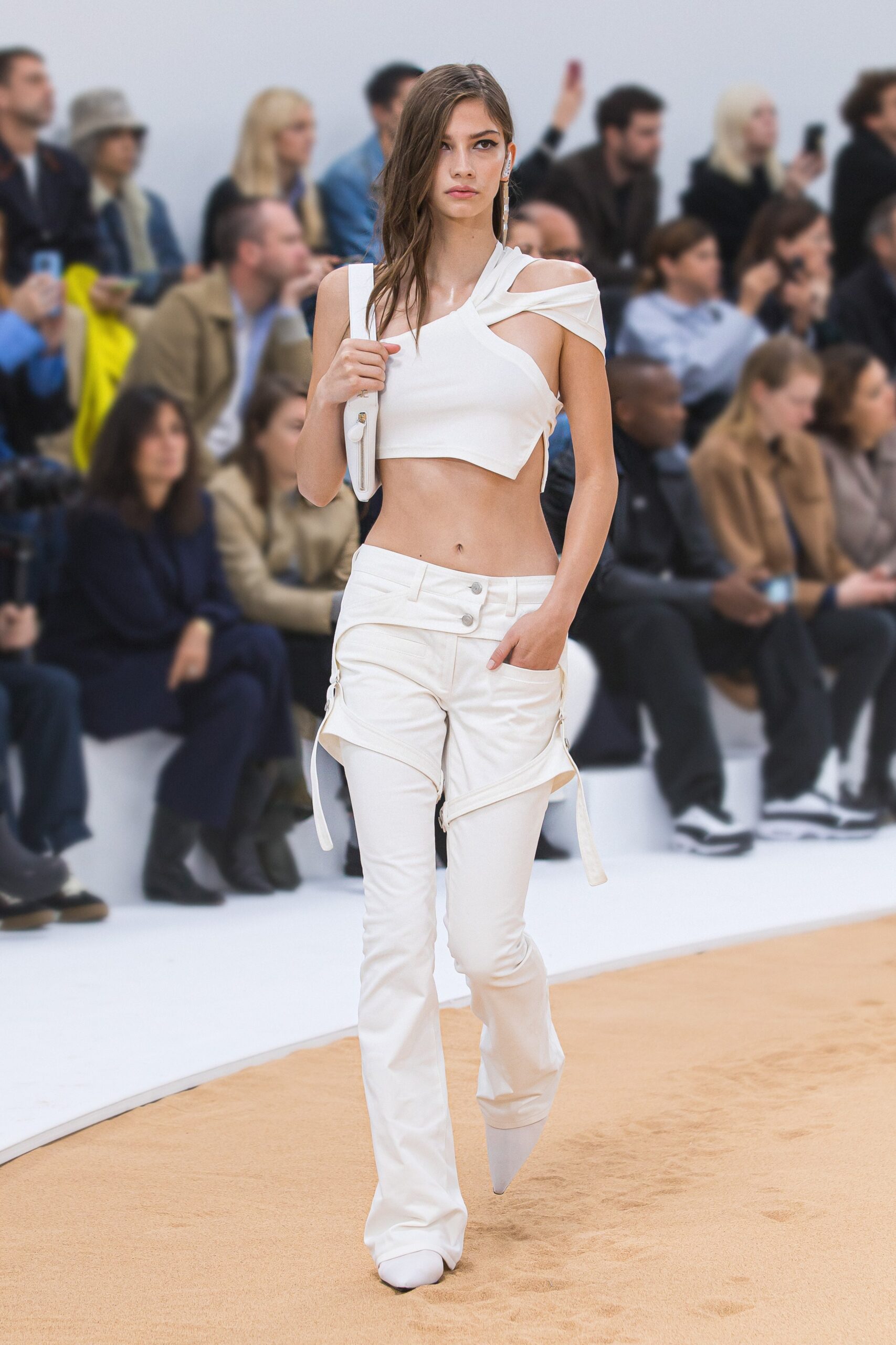Courrèges S/S 23 Look 105