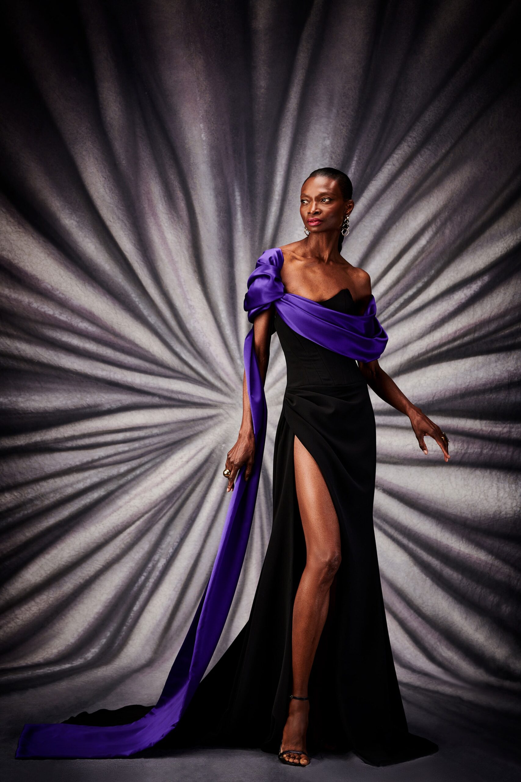 Christian Siriano Resort 23 Look 453