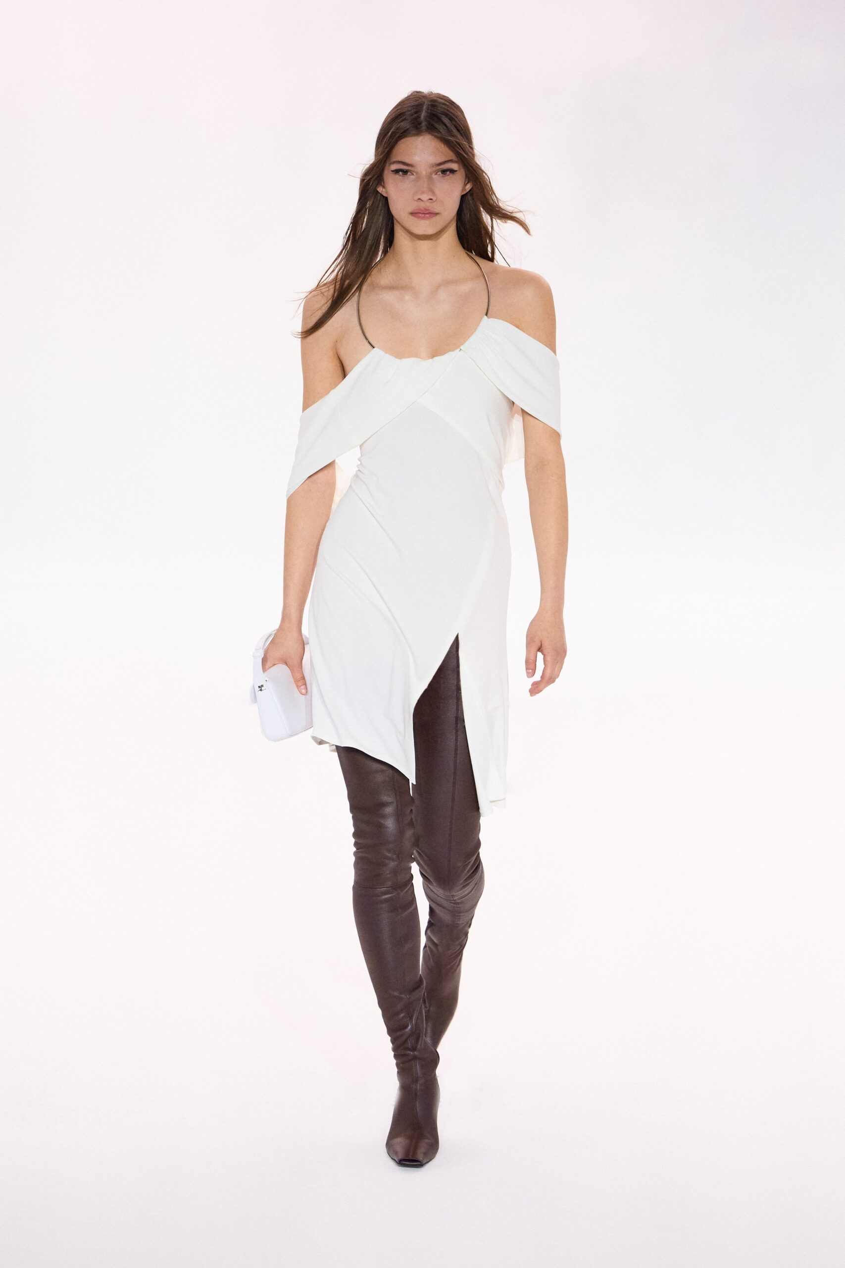 Courrèges F/W 23 Look 139
