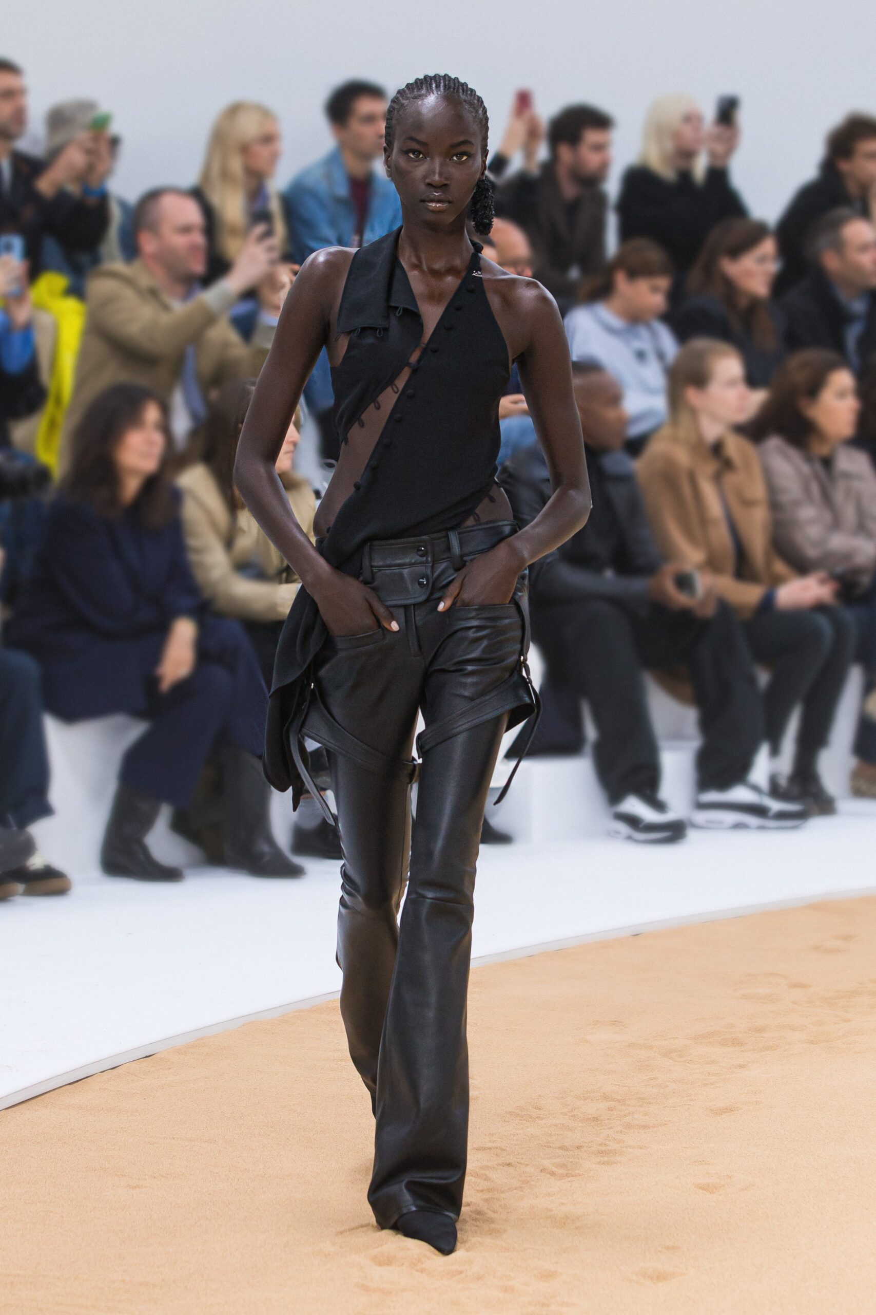 Courrèges S/S 23 Look 117