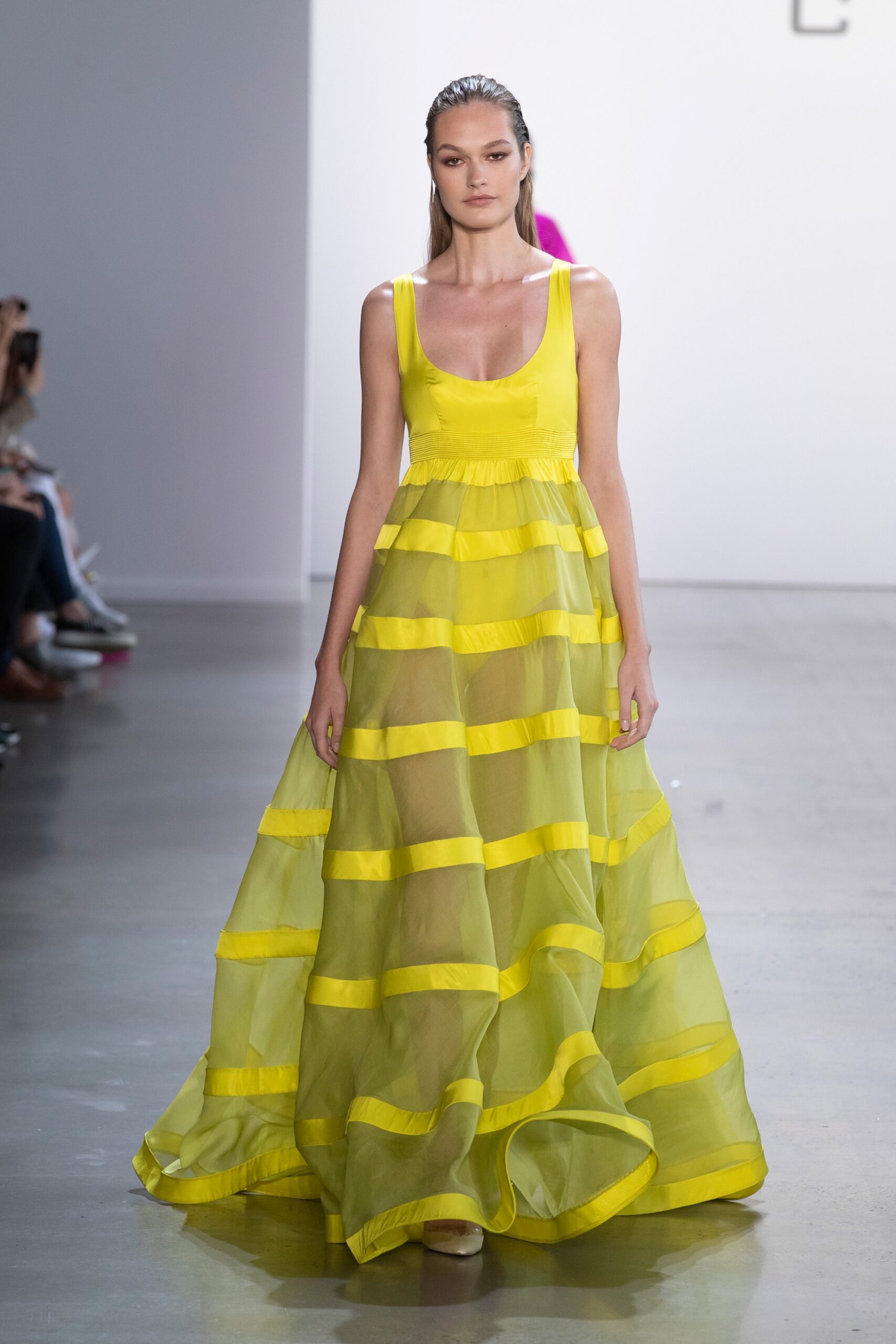 Cong Tri S/S 20 Look 465