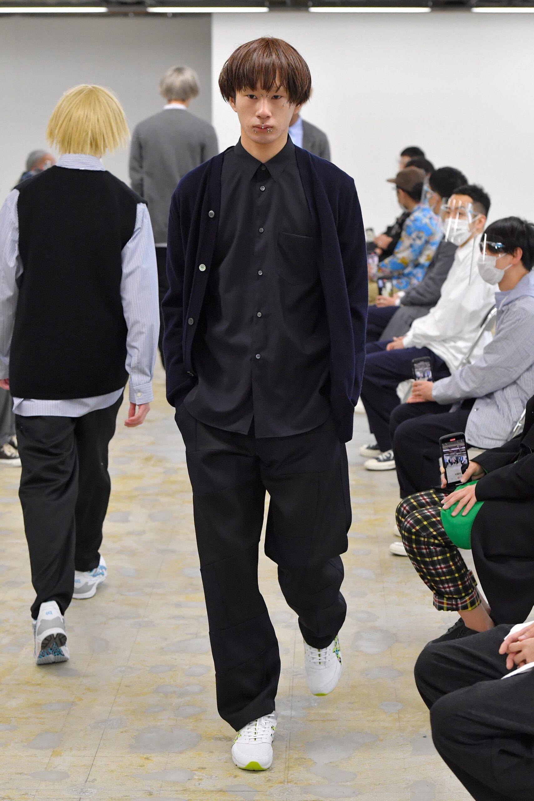 Comme des Garçons Shirt F/W 21 Menswear Look 566