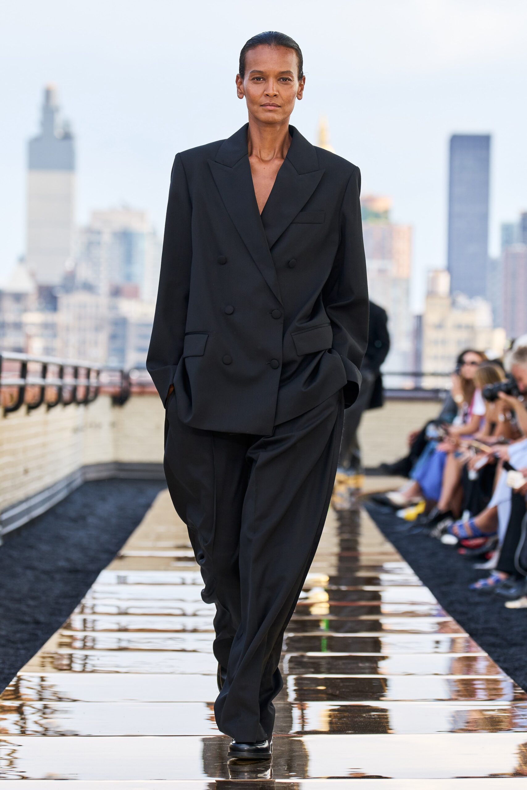 Cos F/W 22 Look 350