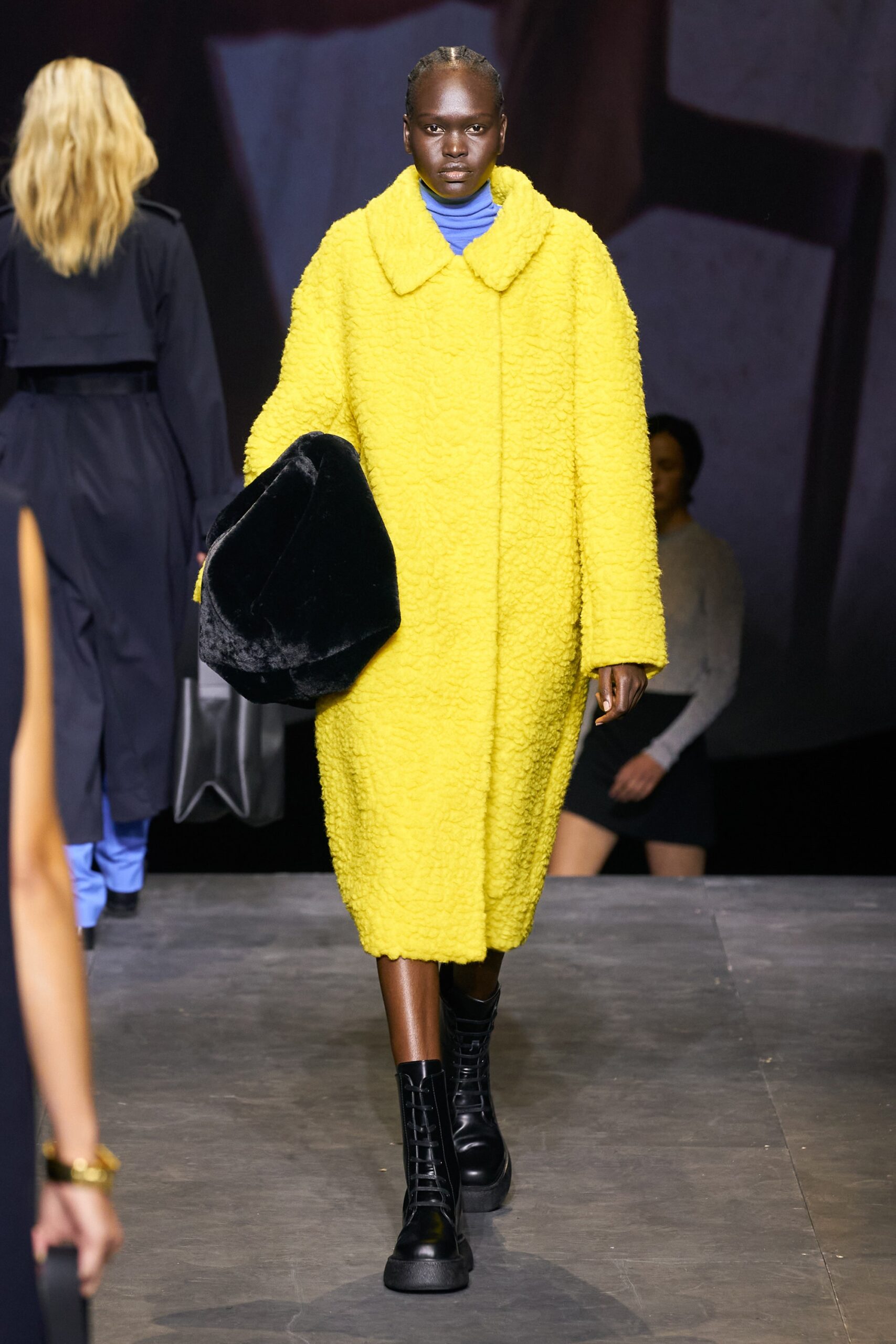 Cos F/W 21 Look 337