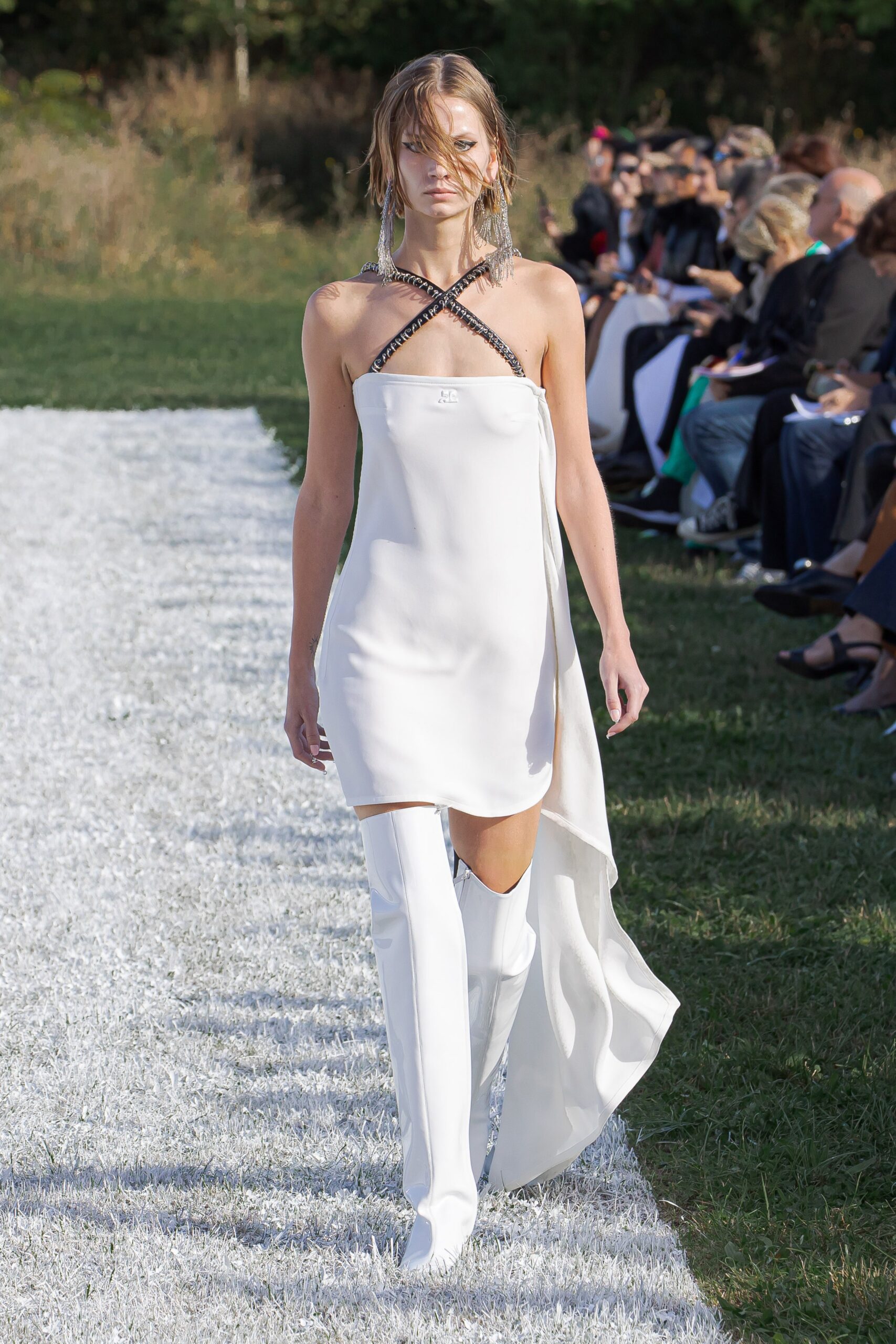 Courrèges S/S 22 Look 122