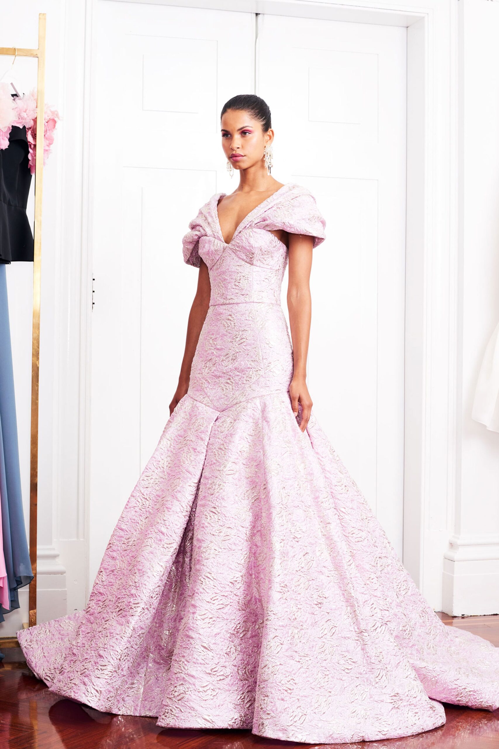 Christian Siriano Resort 19 Look 418