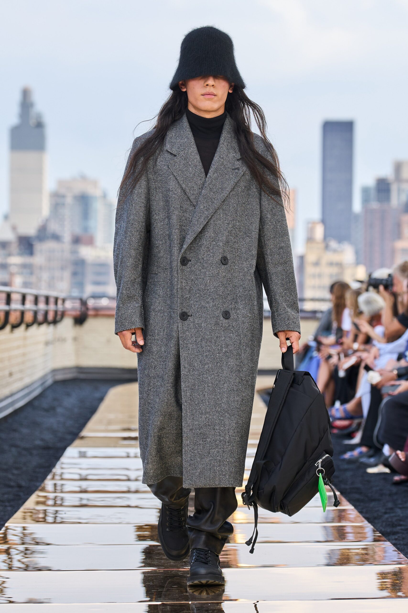 Cos F/W 22 Look 365