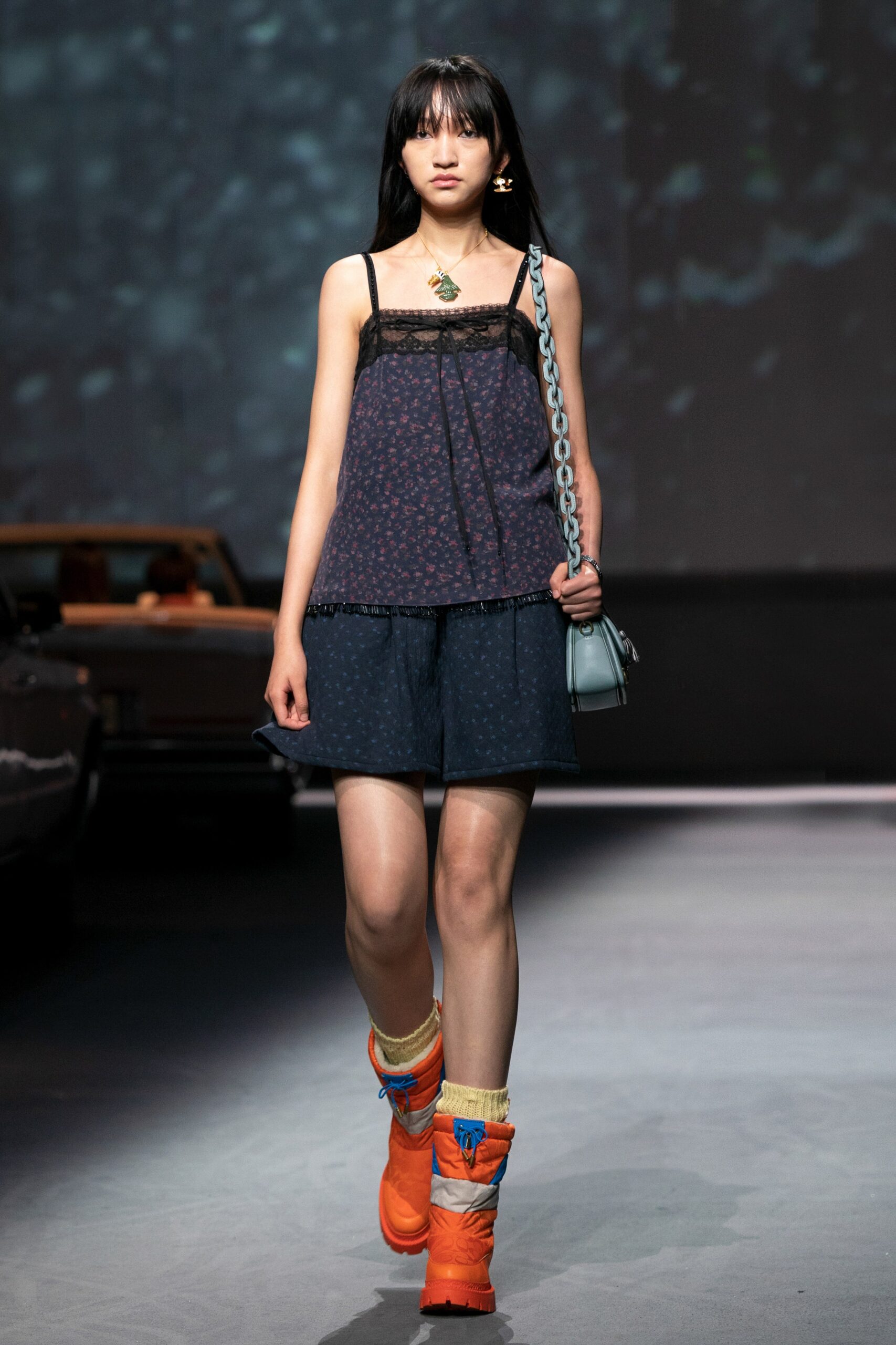 Coach Resort 22 Look 552