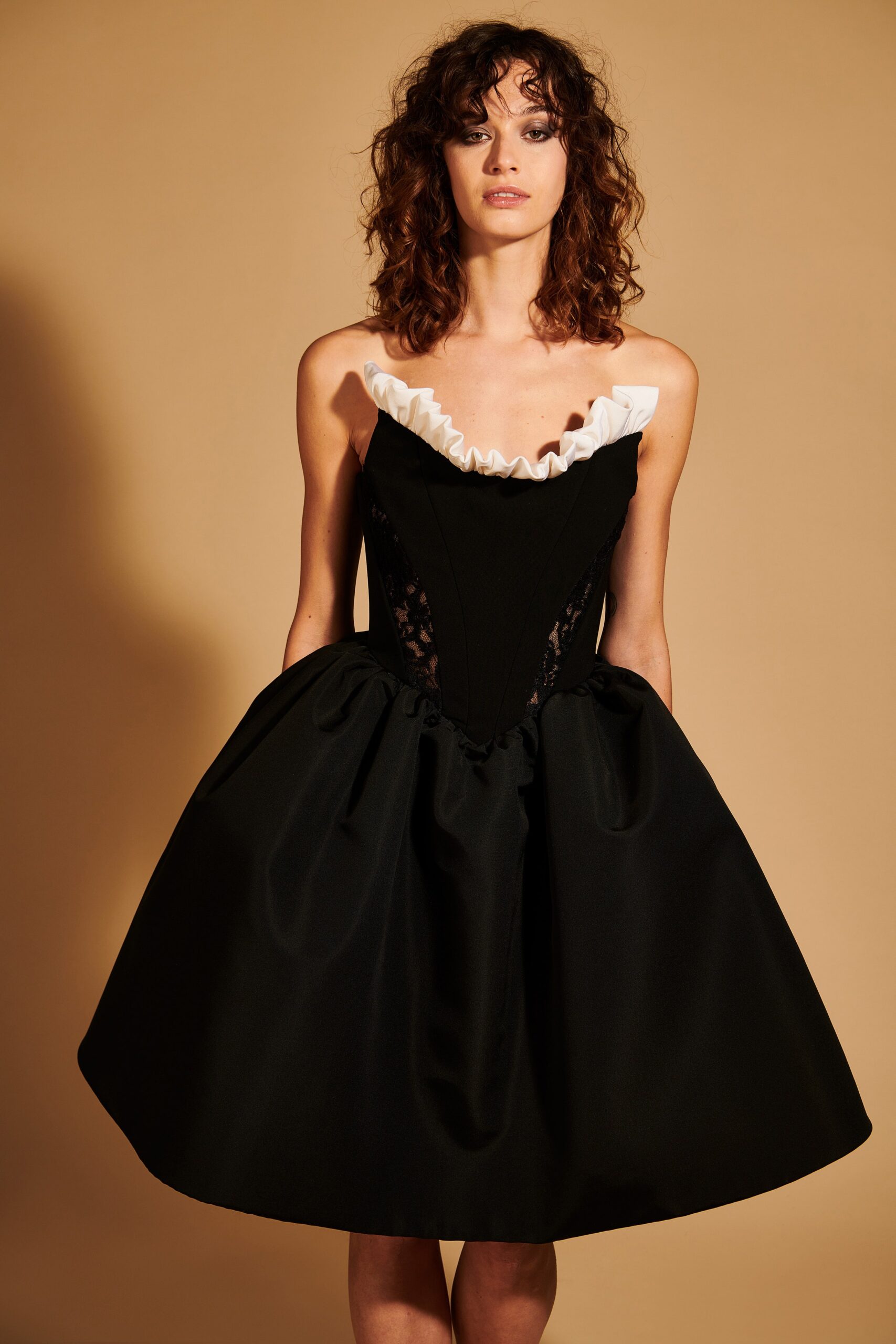 Christian Siriano F/W 22 Look 545
