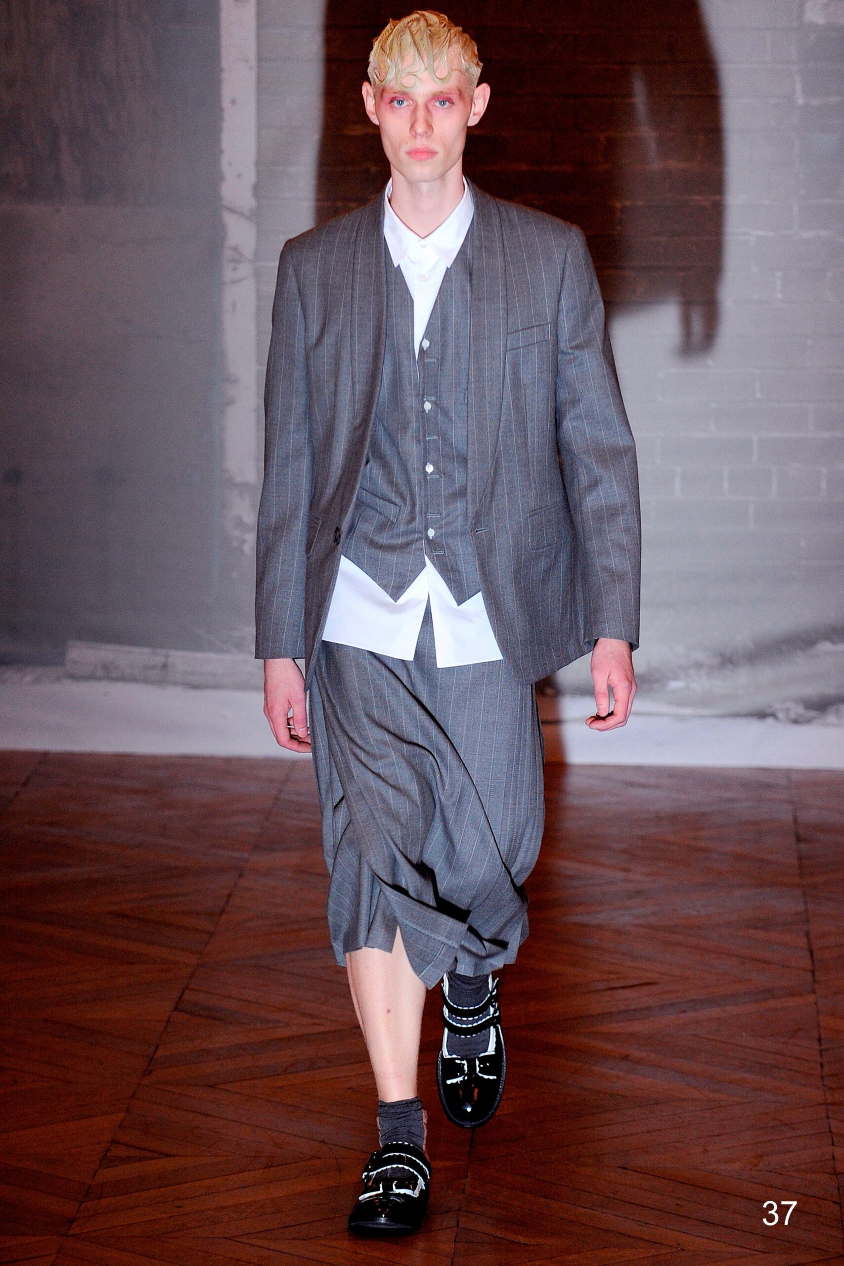 Comme des Garçons F/W 09 Menswear Look 493