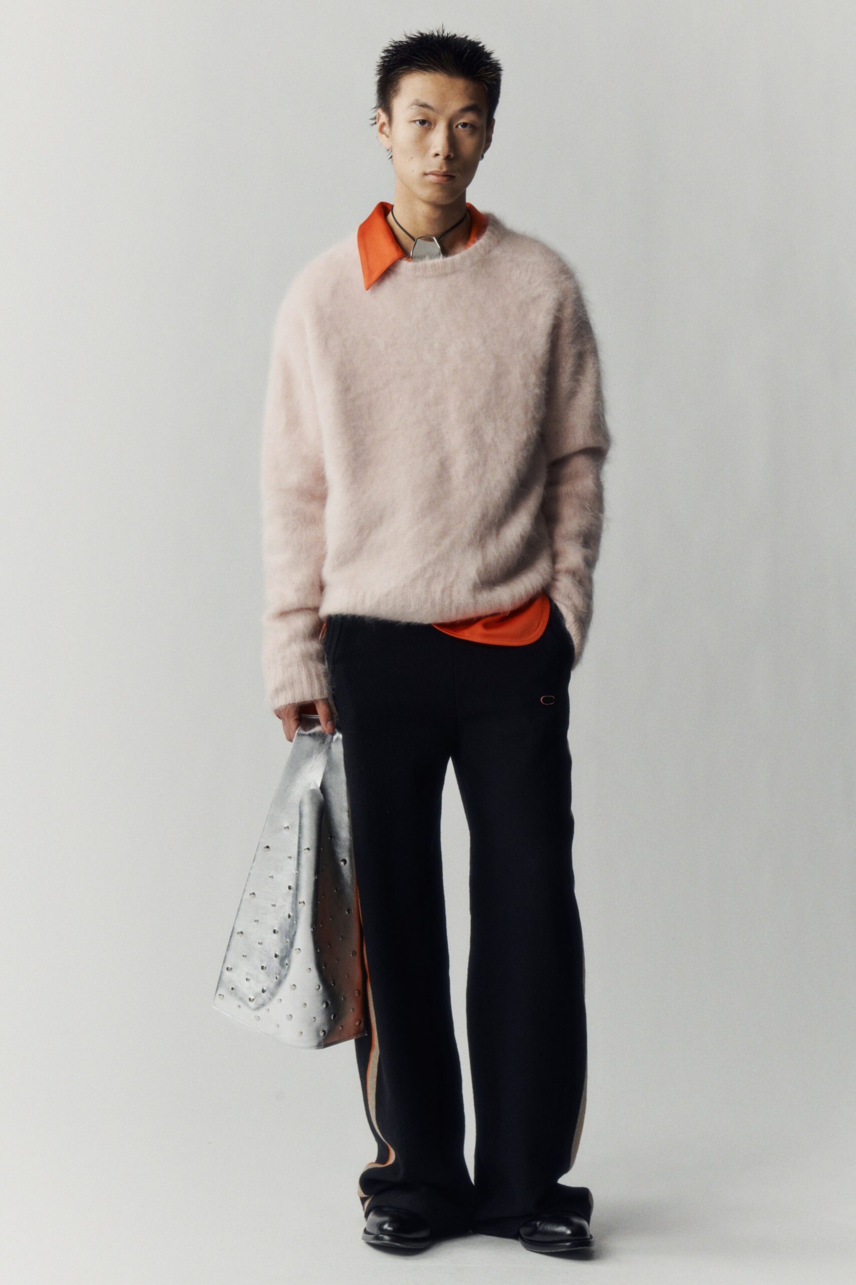 Commission F/W 22 Look 535