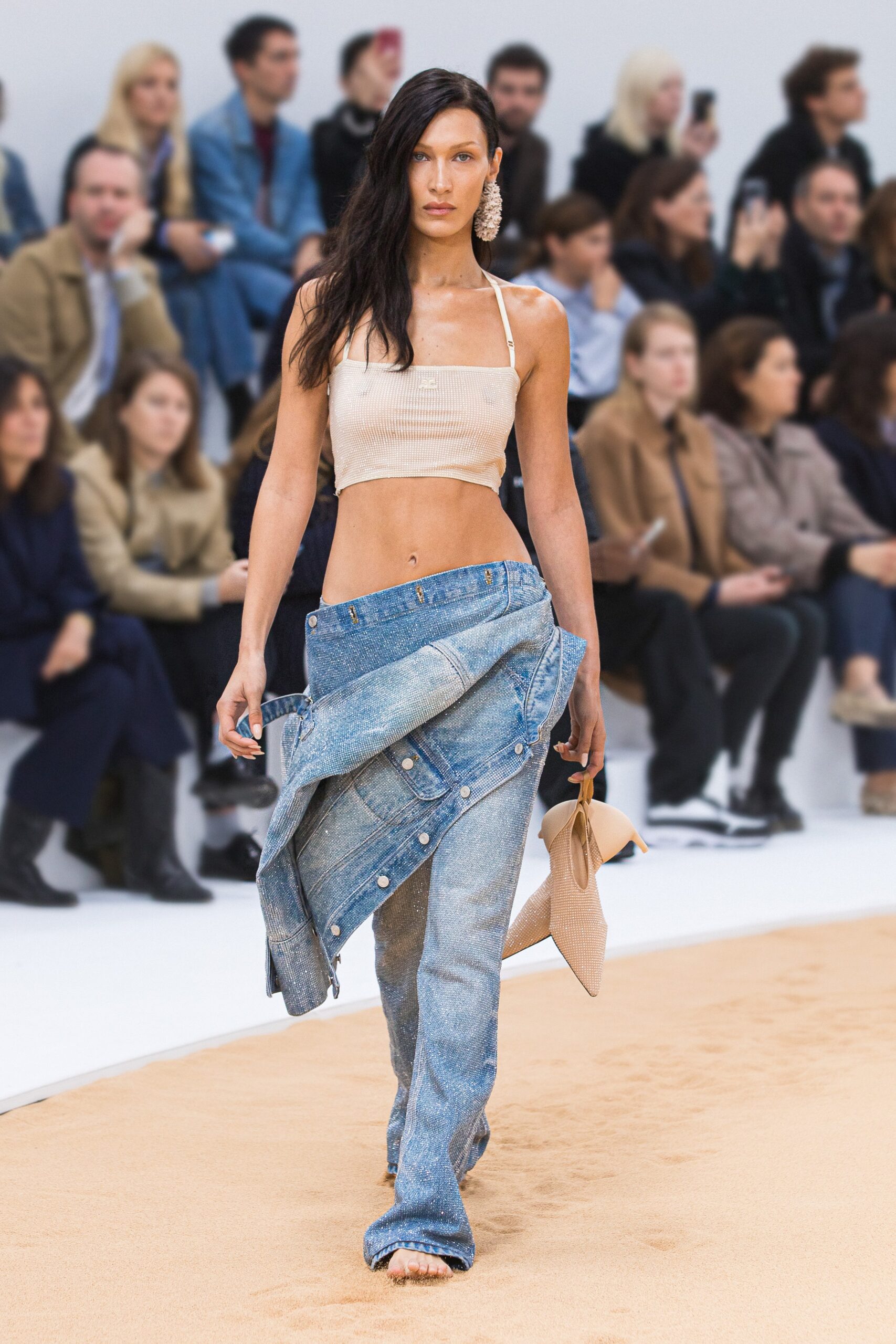 Courrèges S/S 23 Look 137