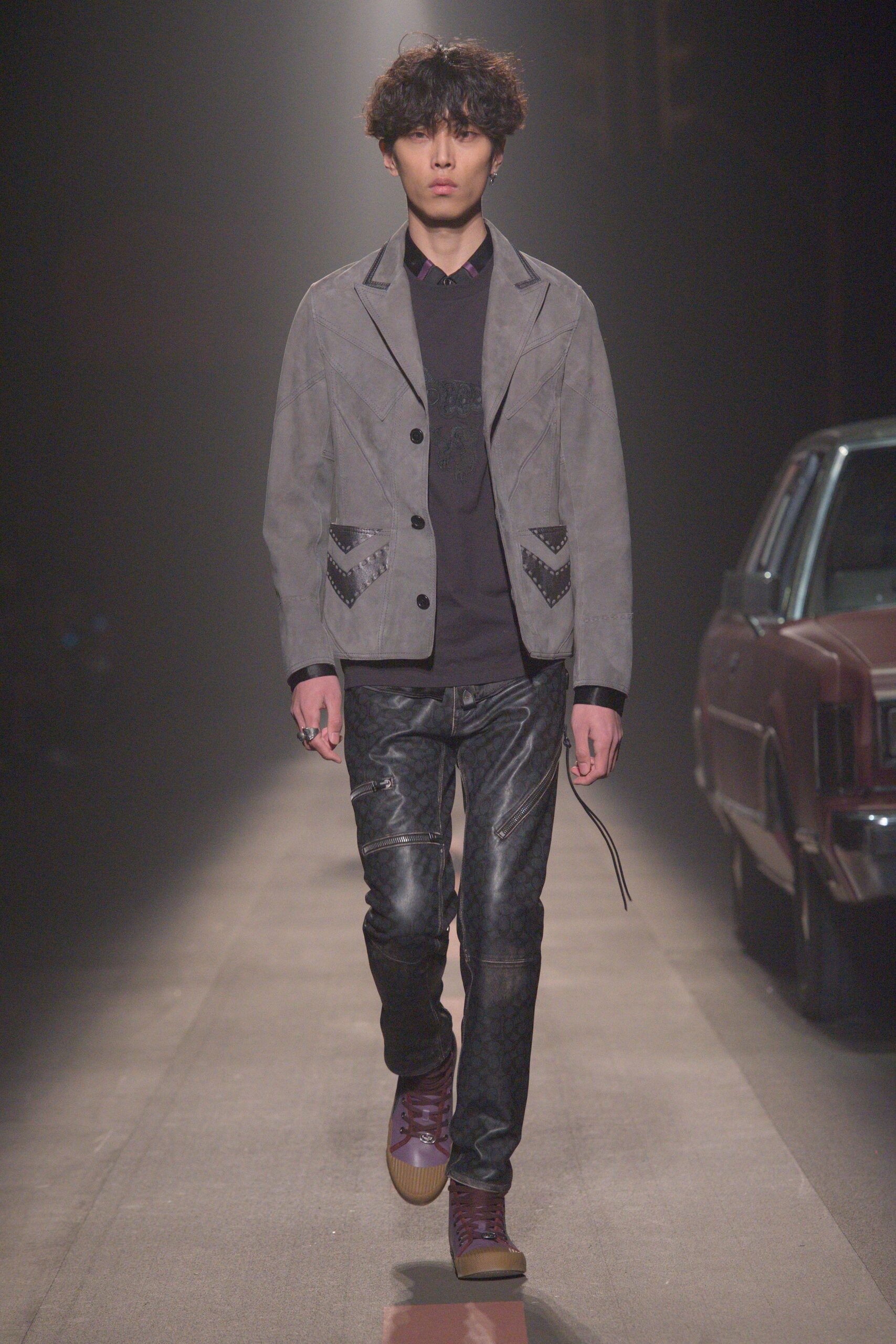 Coach F/W 19 Look 559
