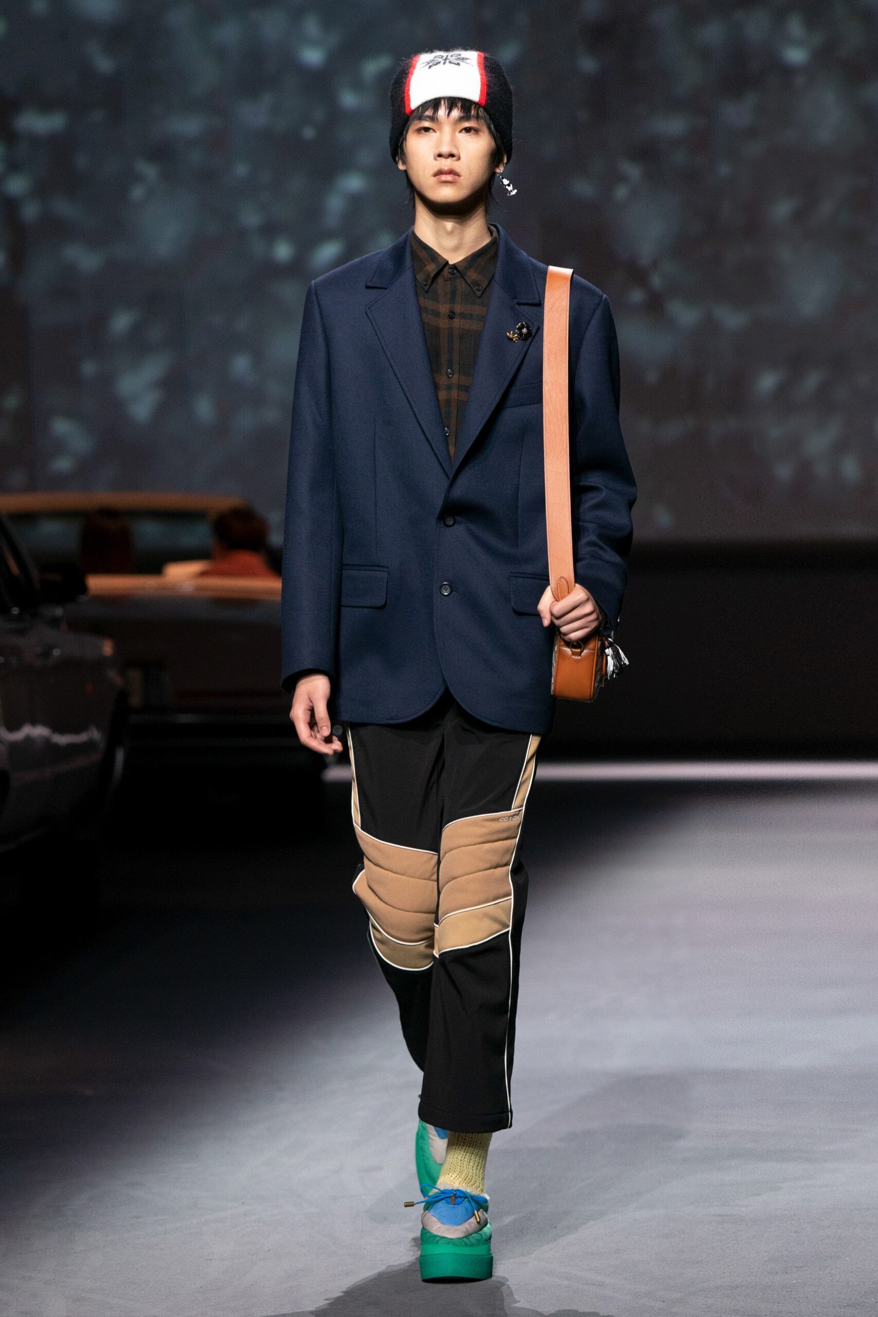 Coach Resort 22 Look 594