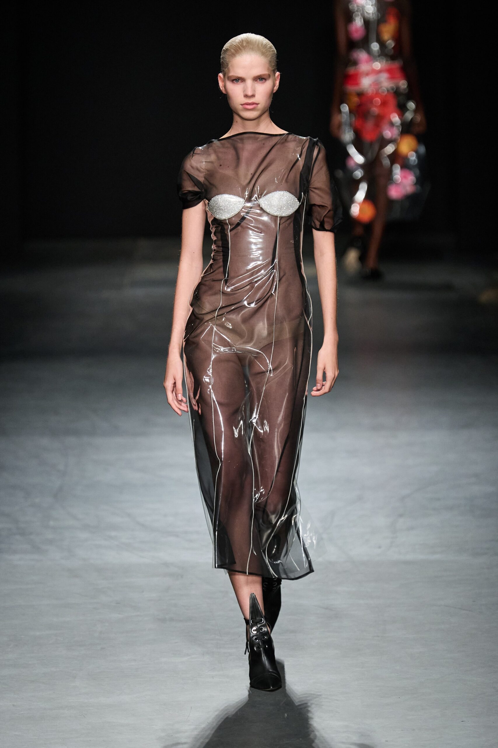 Christopher Kane S/S 23 Look 620