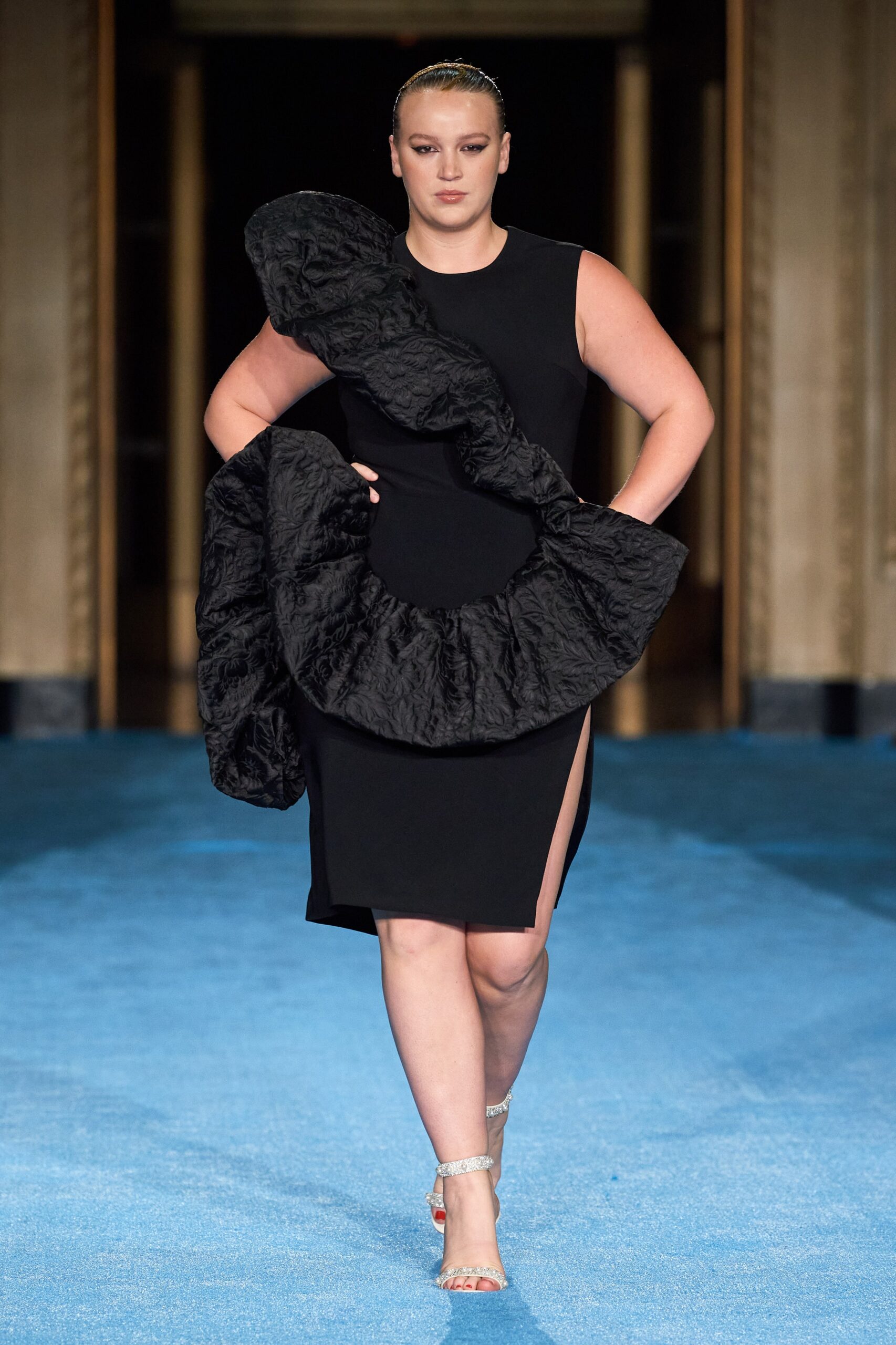 Christian Siriano S/S 22 Look 555