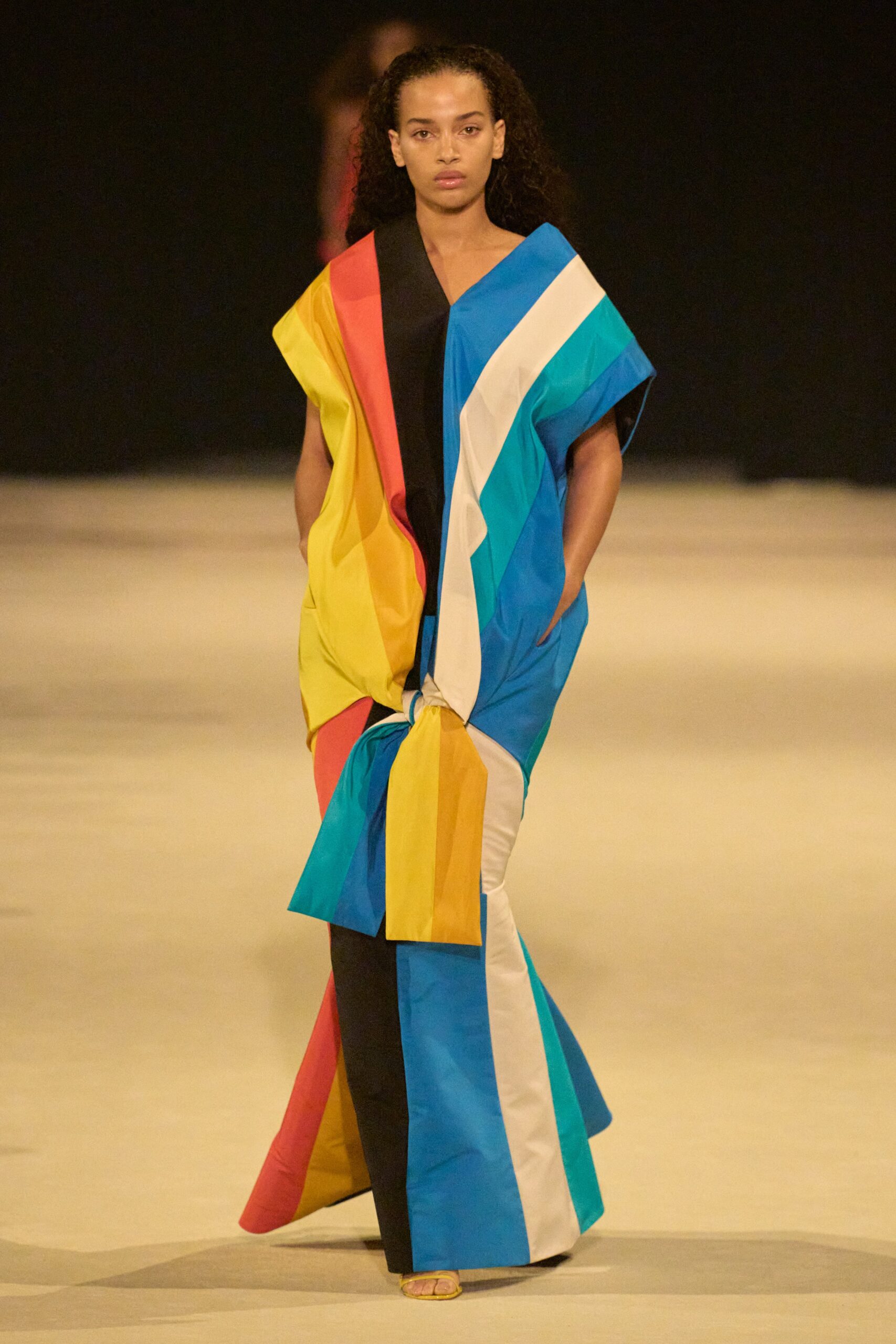 Christopher John Rogers Resort 24 Look 521