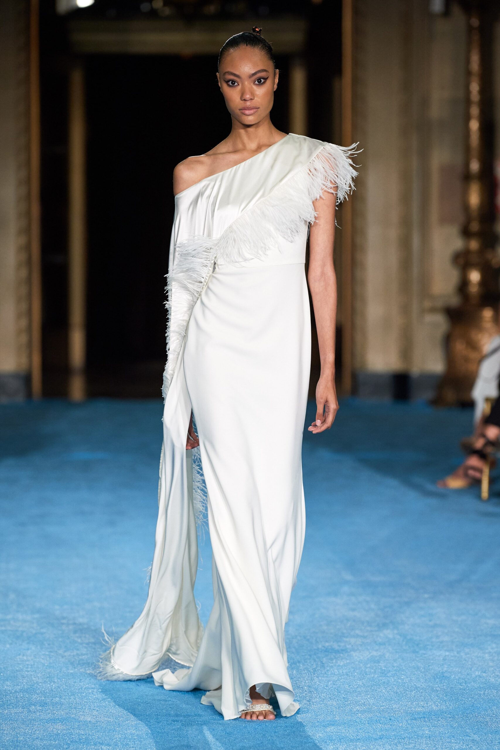 Christian Siriano S/S 22 Look 582