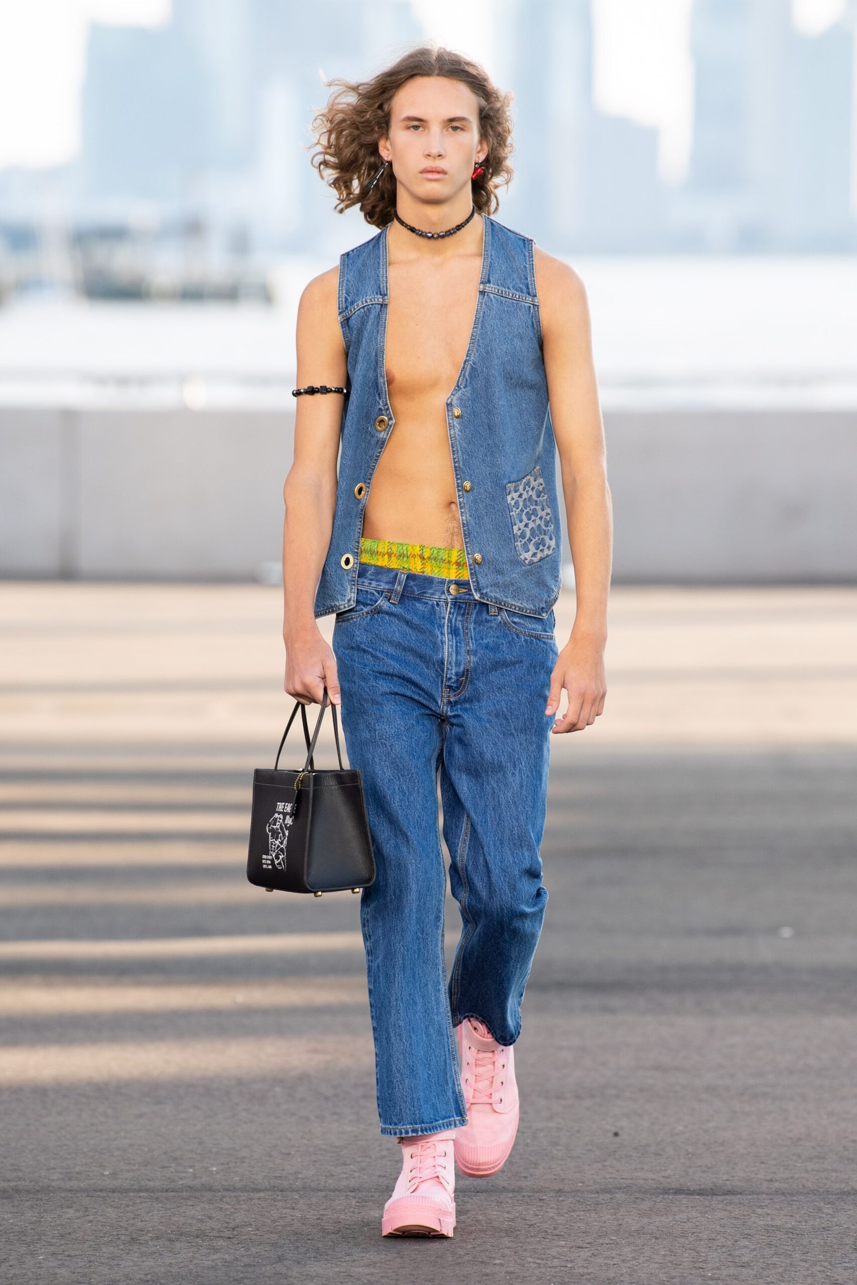 Coach S/S 22 Look 619