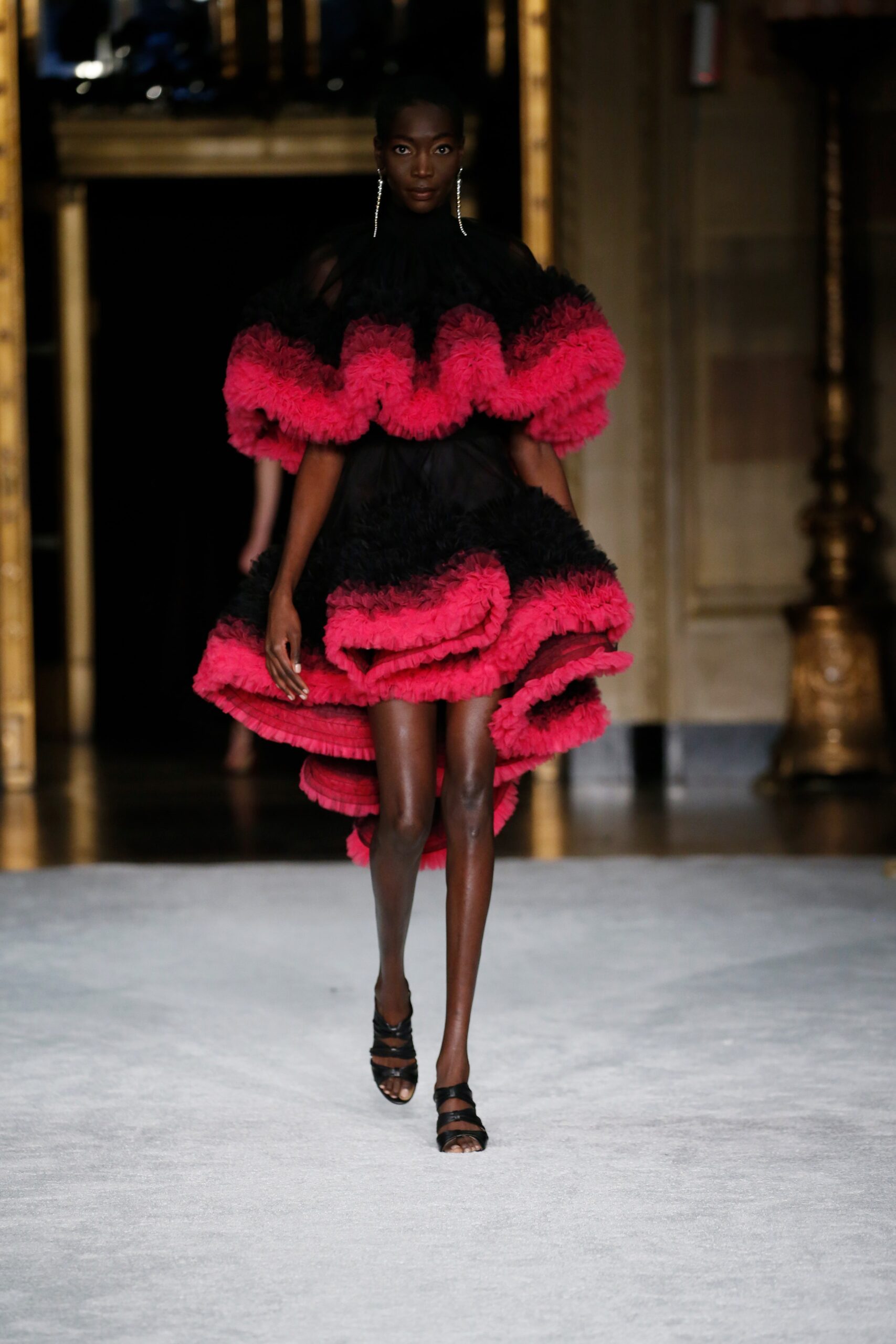 Christian Siriano F/W 21 Look 818