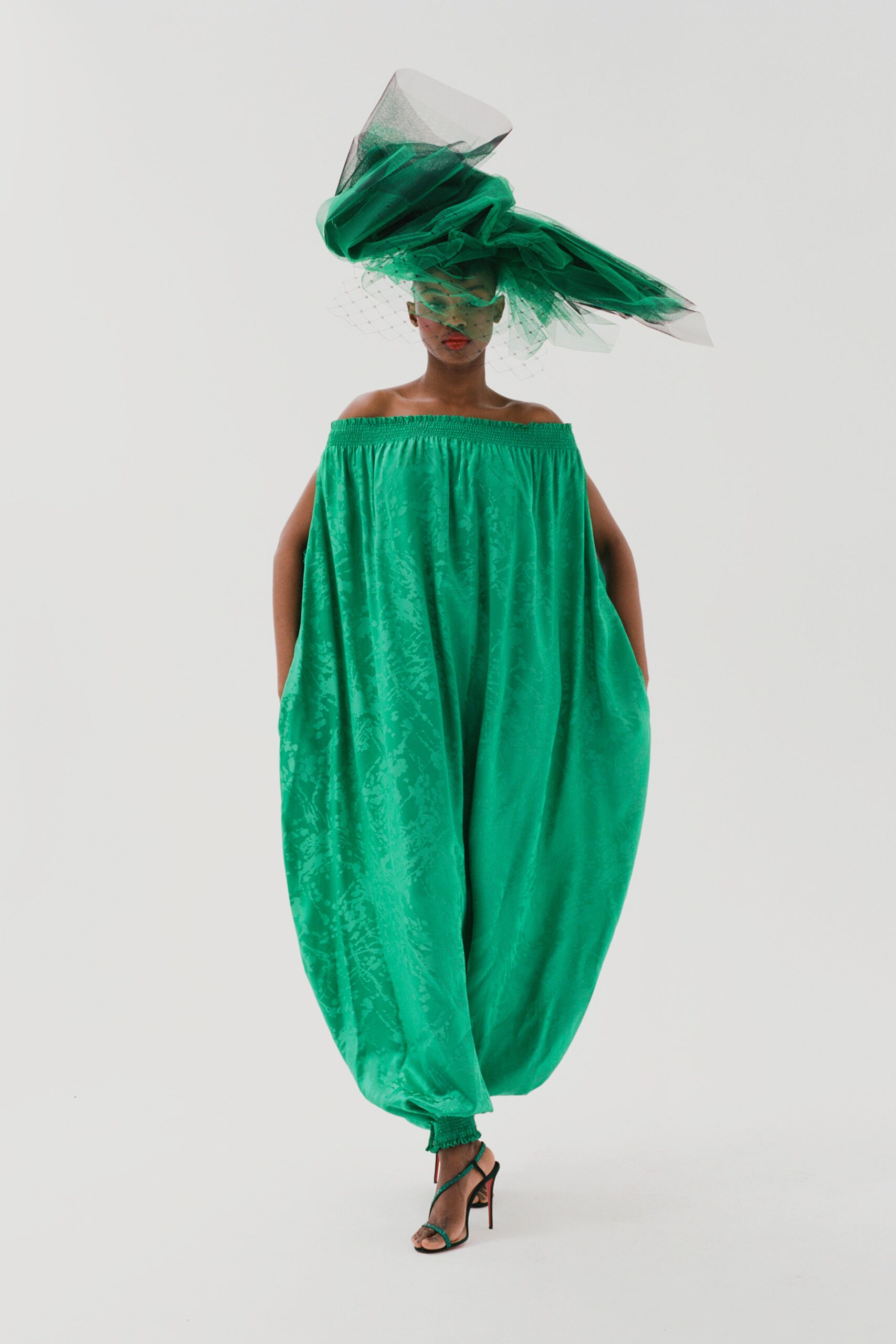 Christopher John Rogers F/W 22 Look 726
