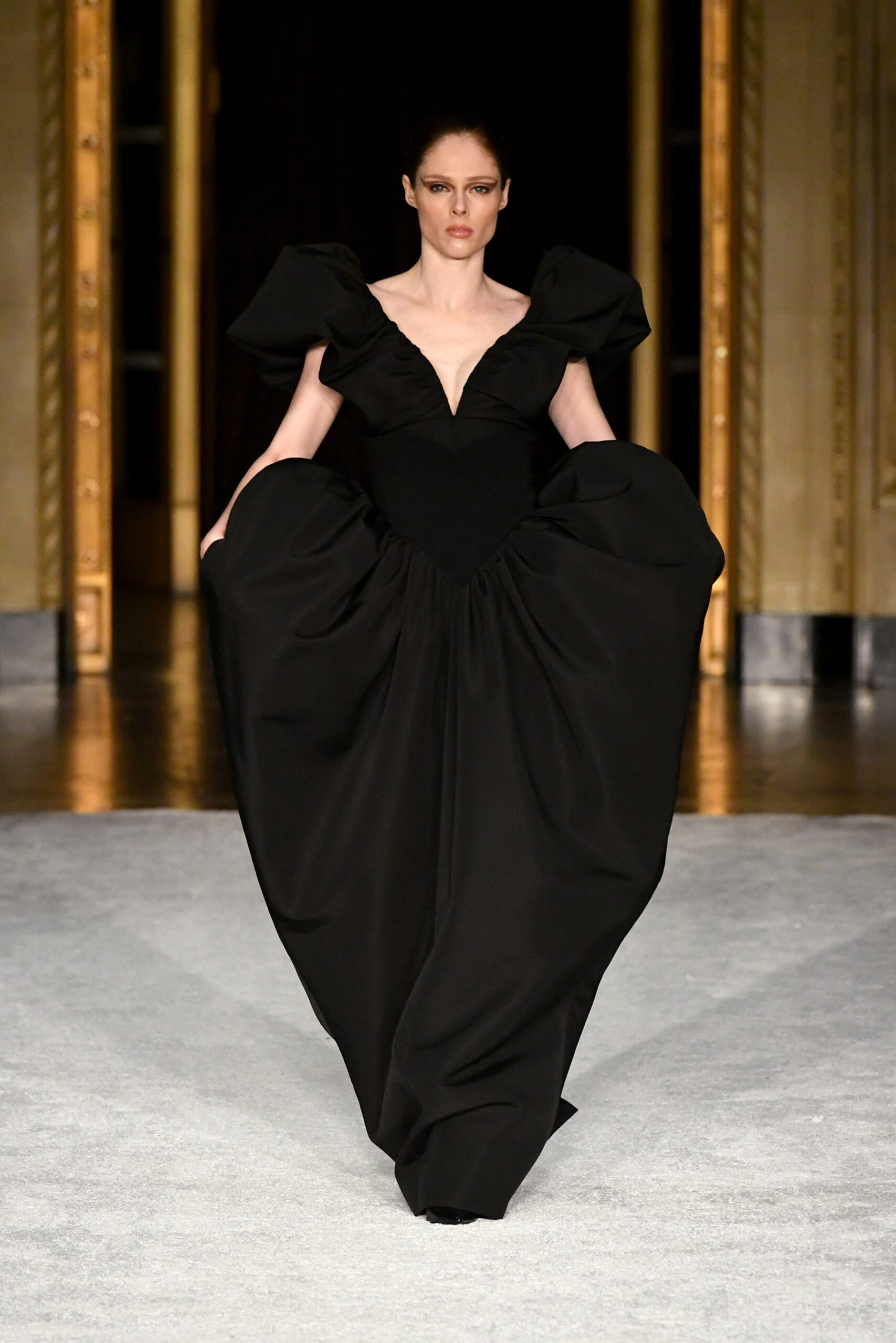 Christian Siriano F/W 21 Look 852