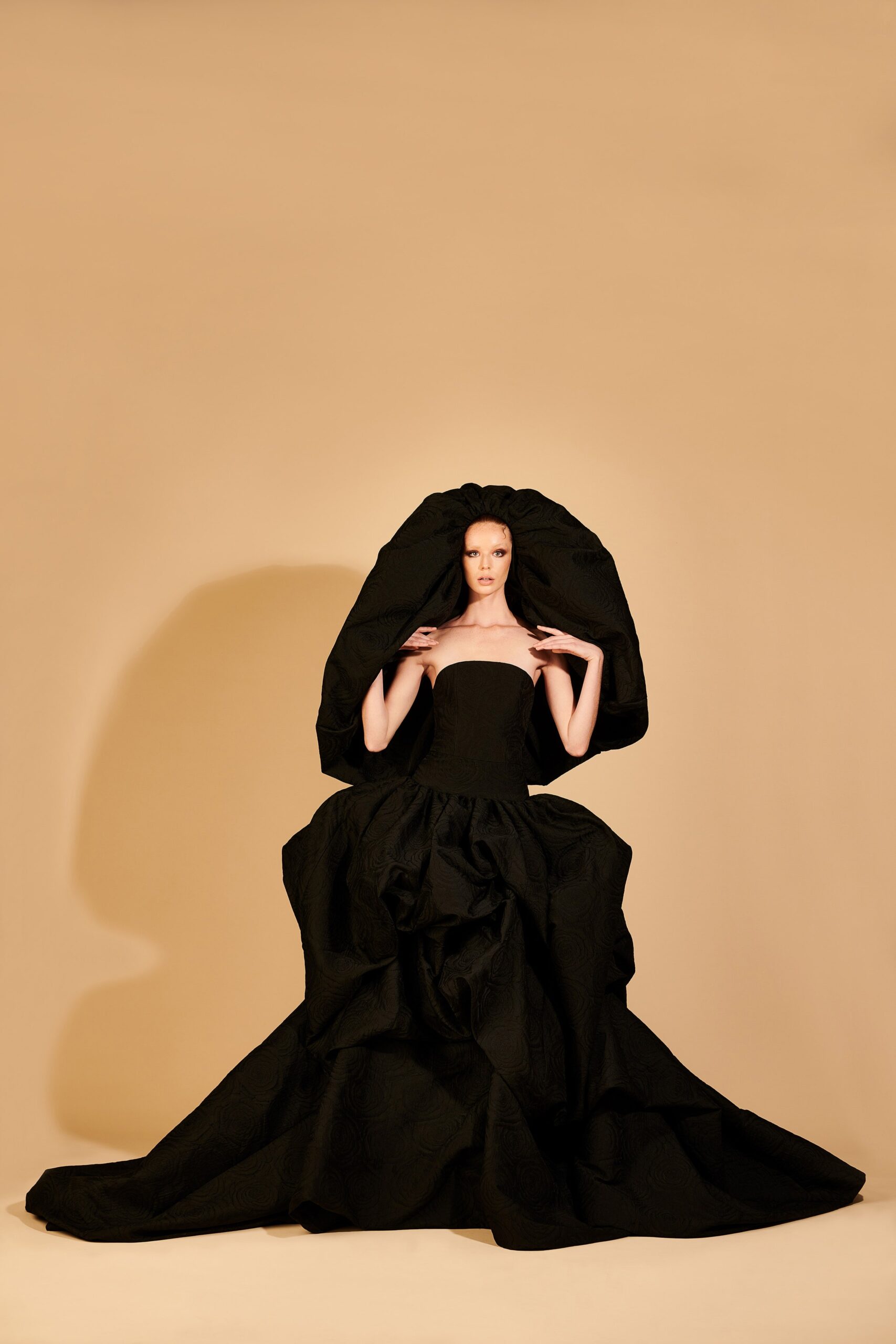 Christian Siriano F/W 22 Look 733