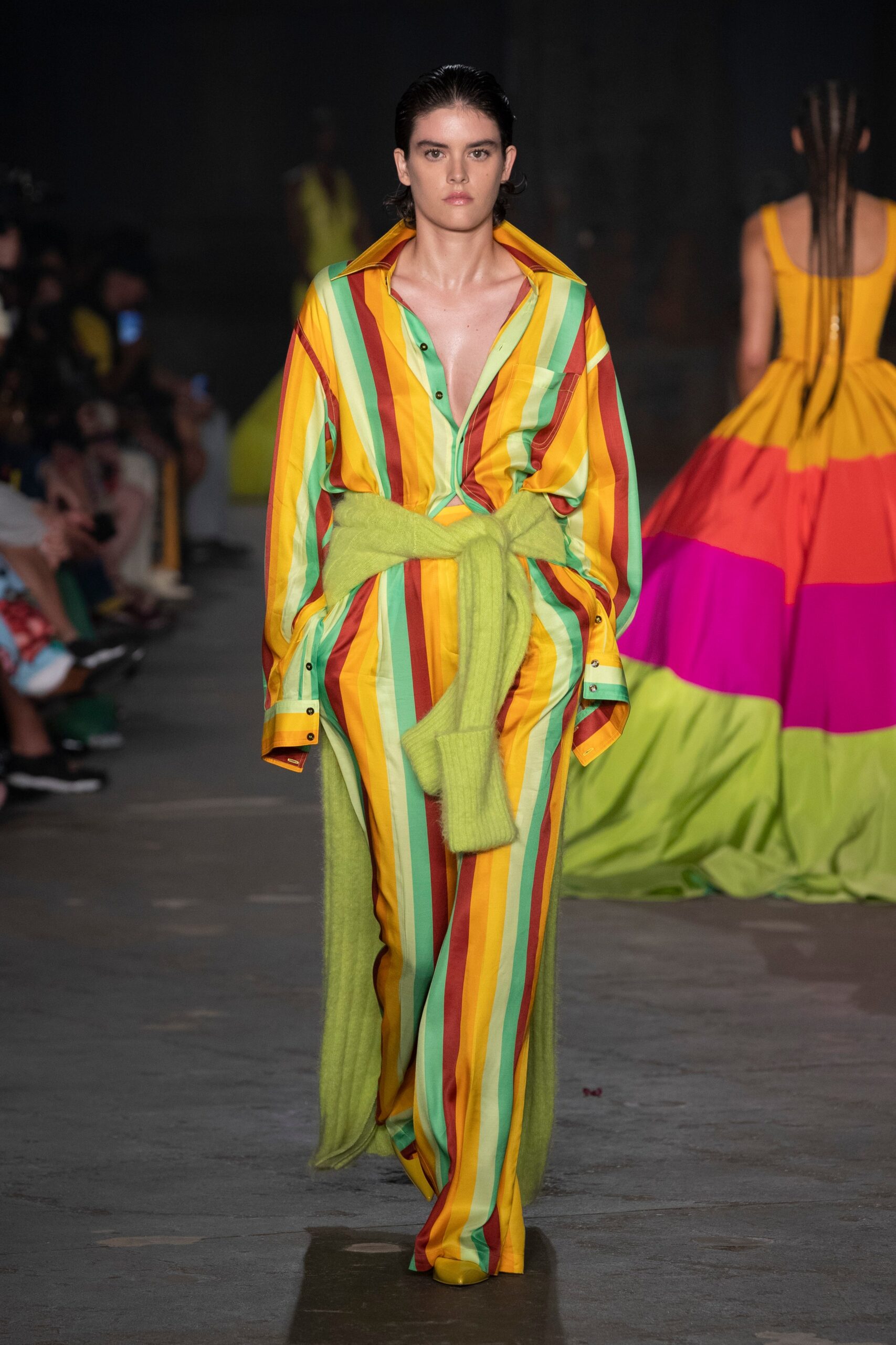 Christopher John Rogers Resort 23 Look 708