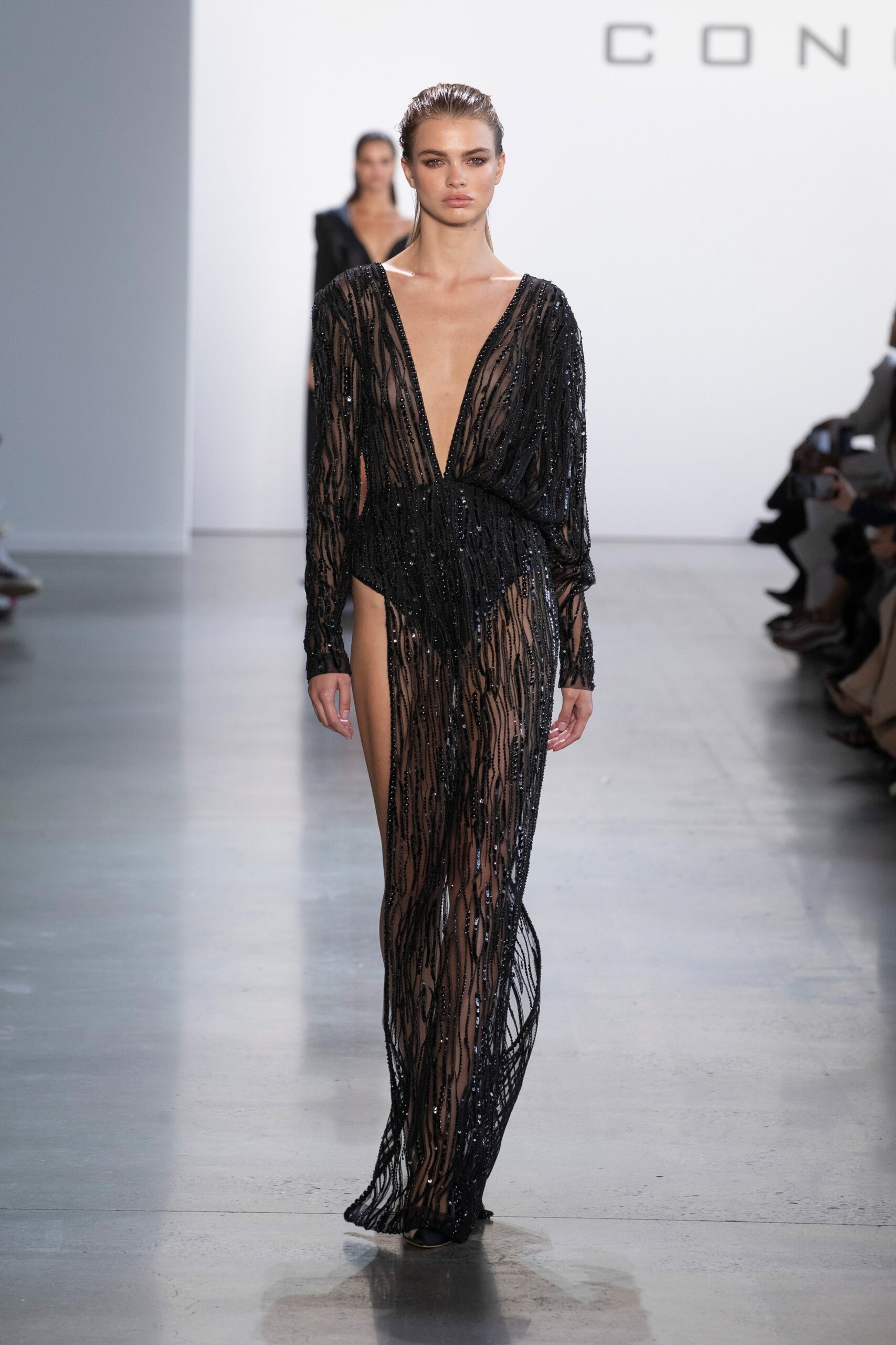 Cong Tri S/S 20 Look 708