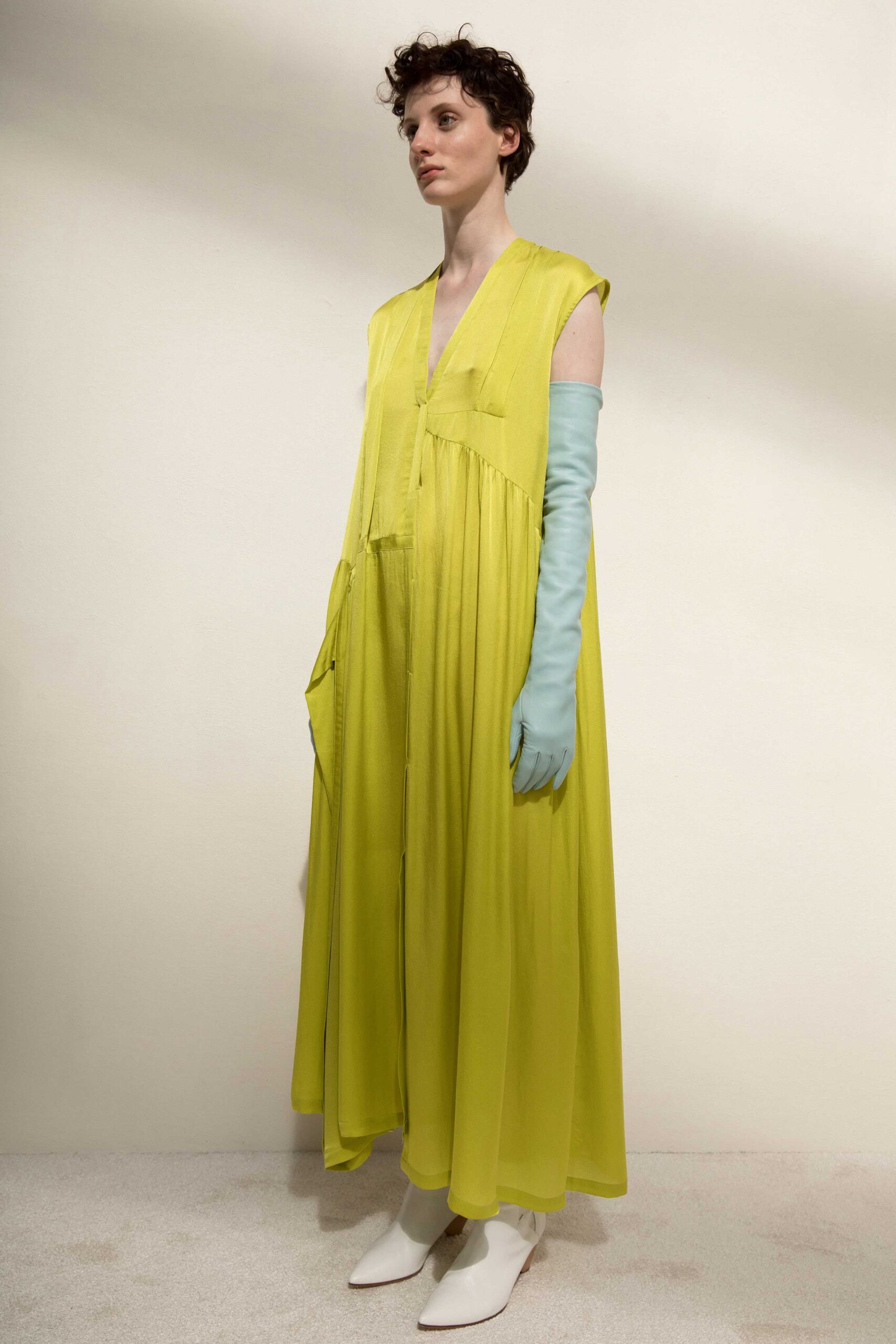 Christian Wijnants Resort 19 Look 99