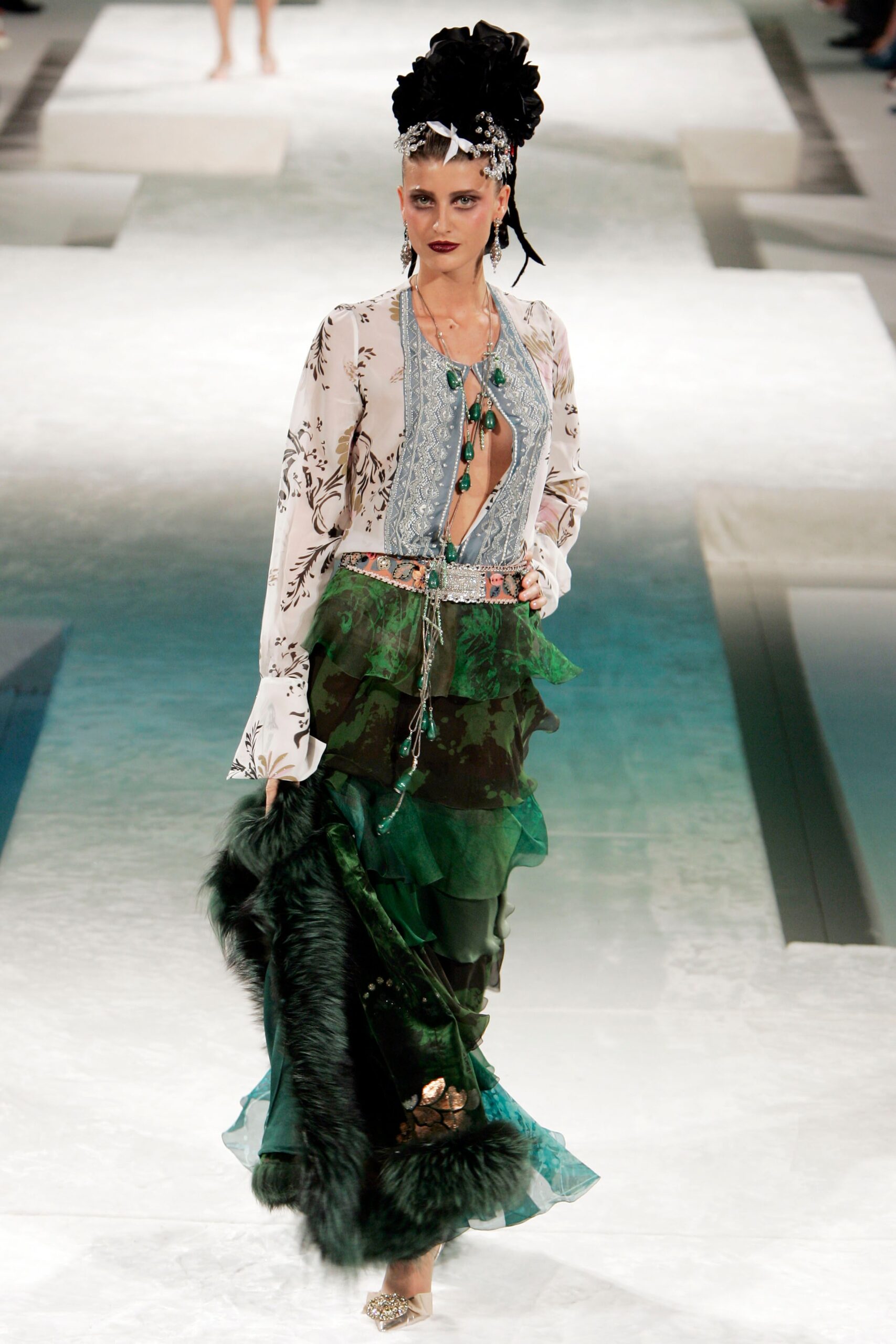 Christian Lacroix F/W 05 Couture Look 111