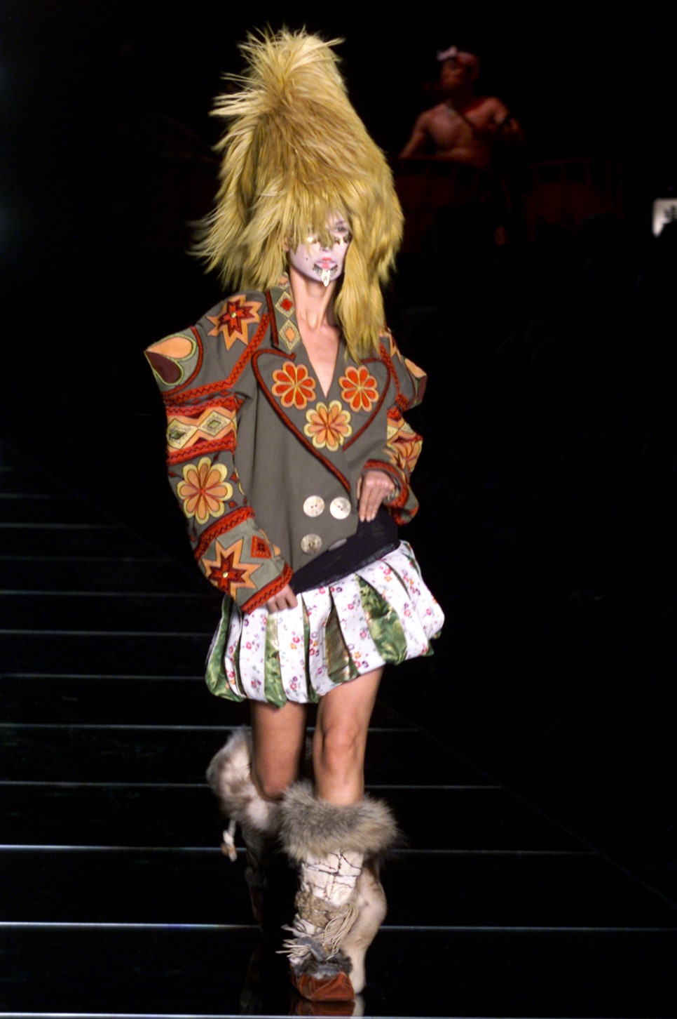 Christian Dior S/S 02 Couture Look 7