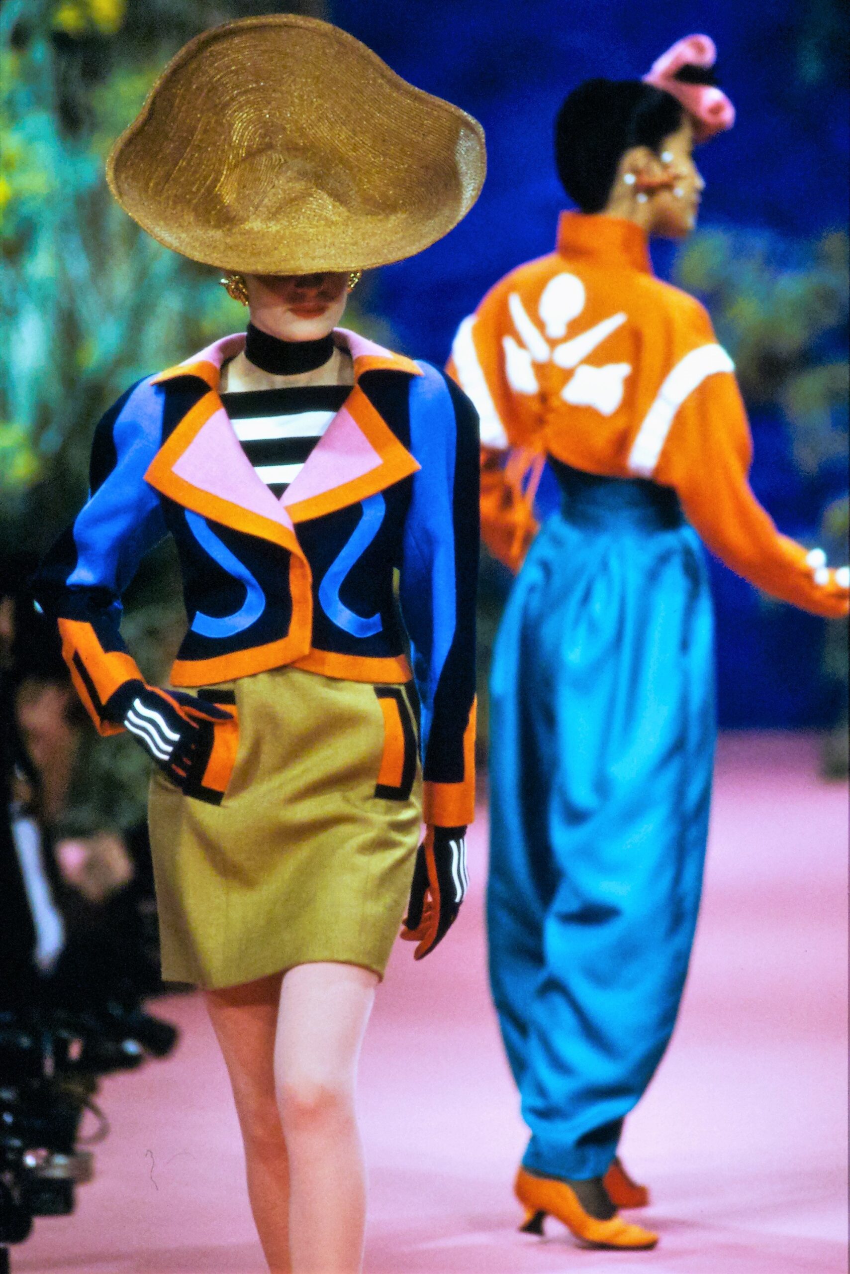 Christian Lacroix S/S 88 Couture Look 35