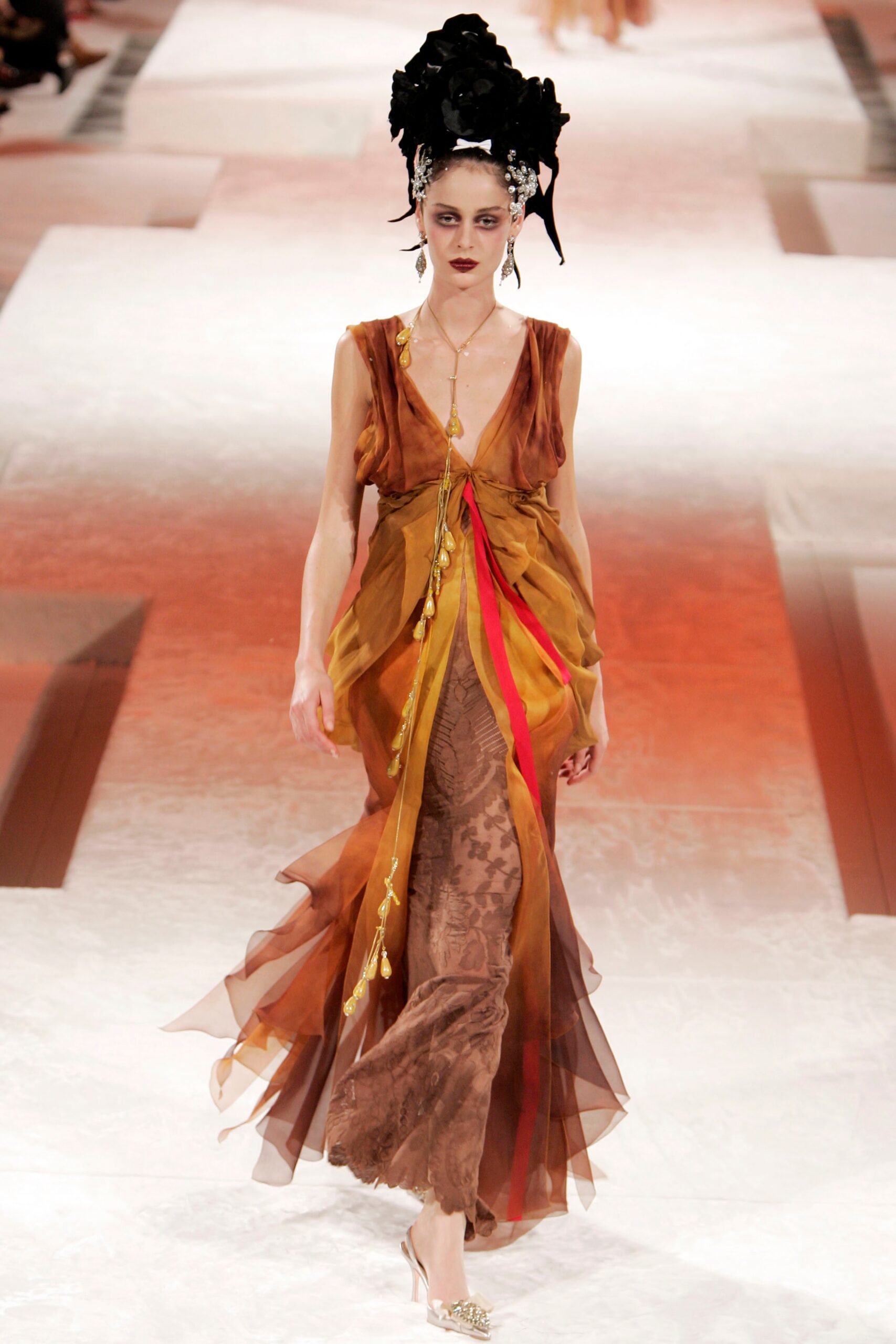 Christian Lacroix F/W 05 Couture Look 254