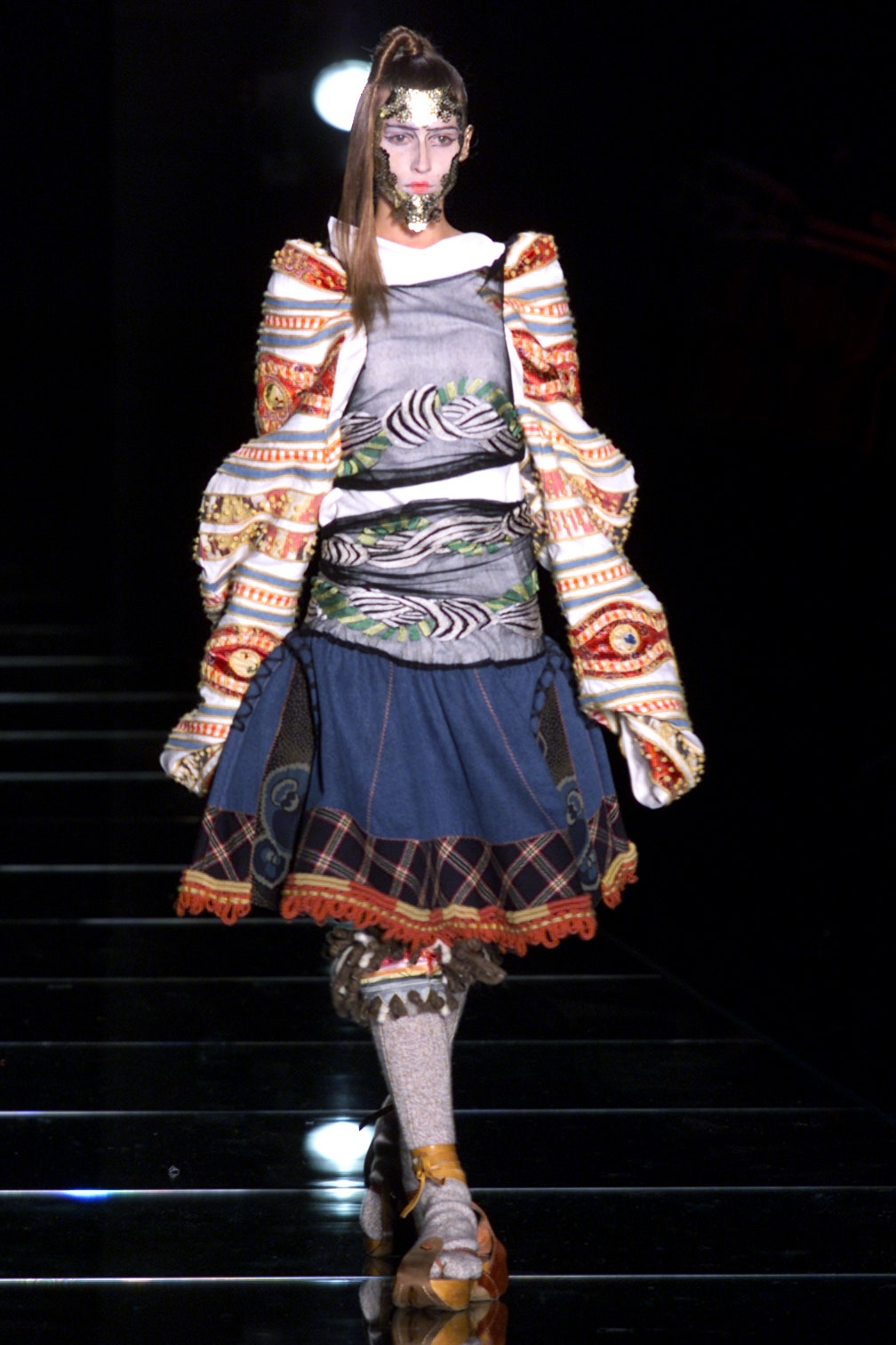 Christian Dior S/S 02 Couture Look 27