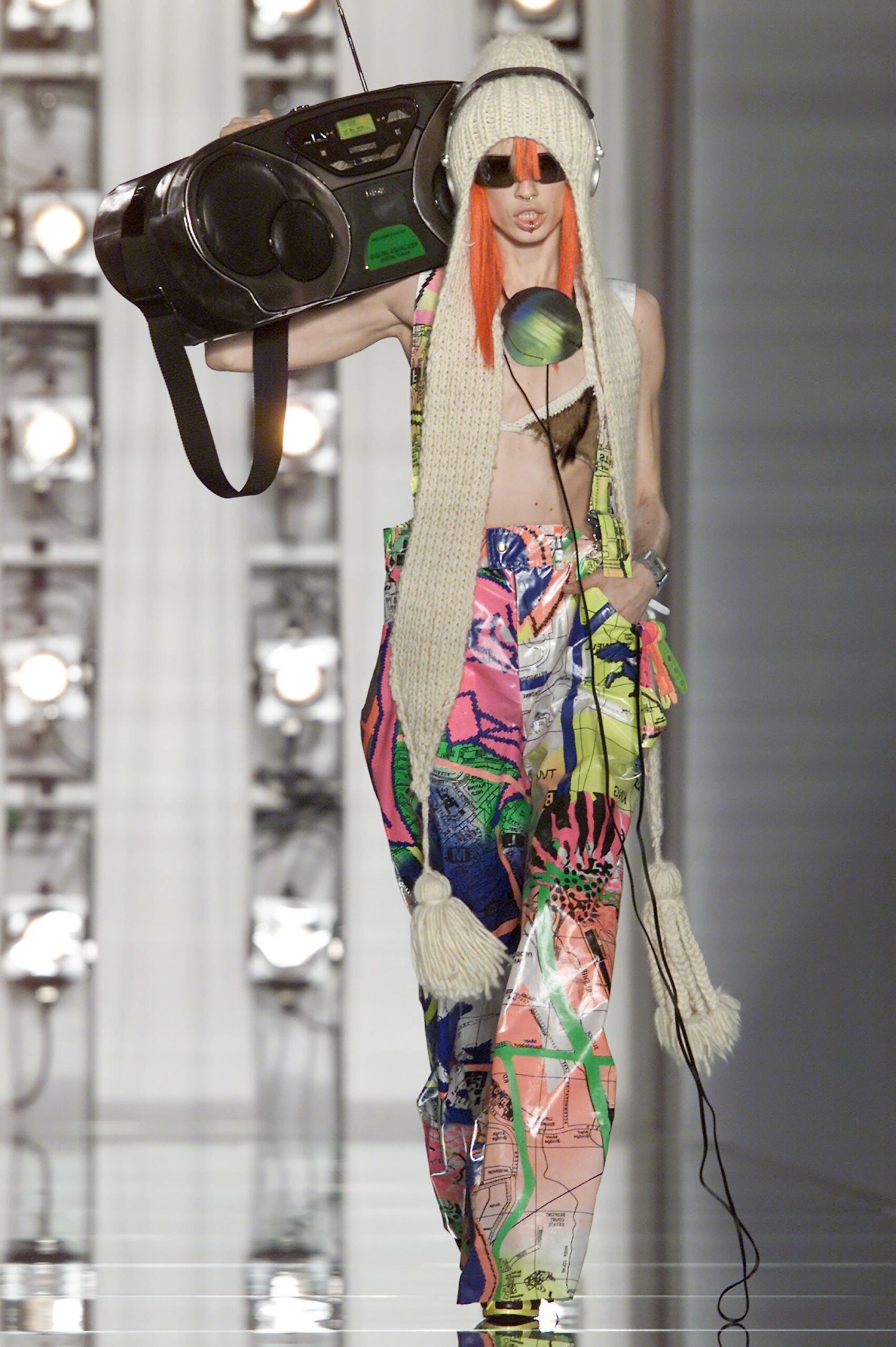 Christian Dior F/W 01 Look 4