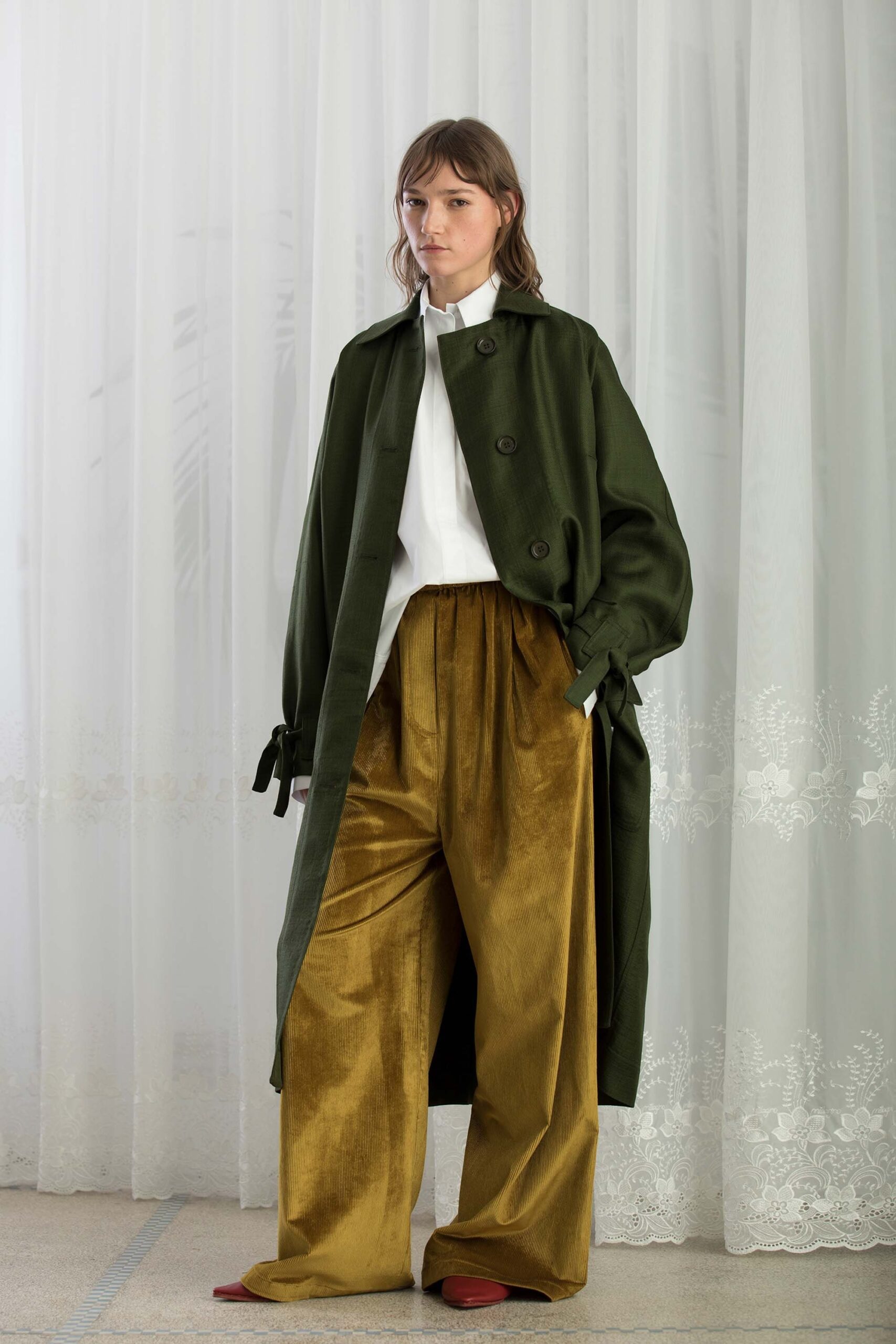 Christian Wijnants F/W 18 Look 1