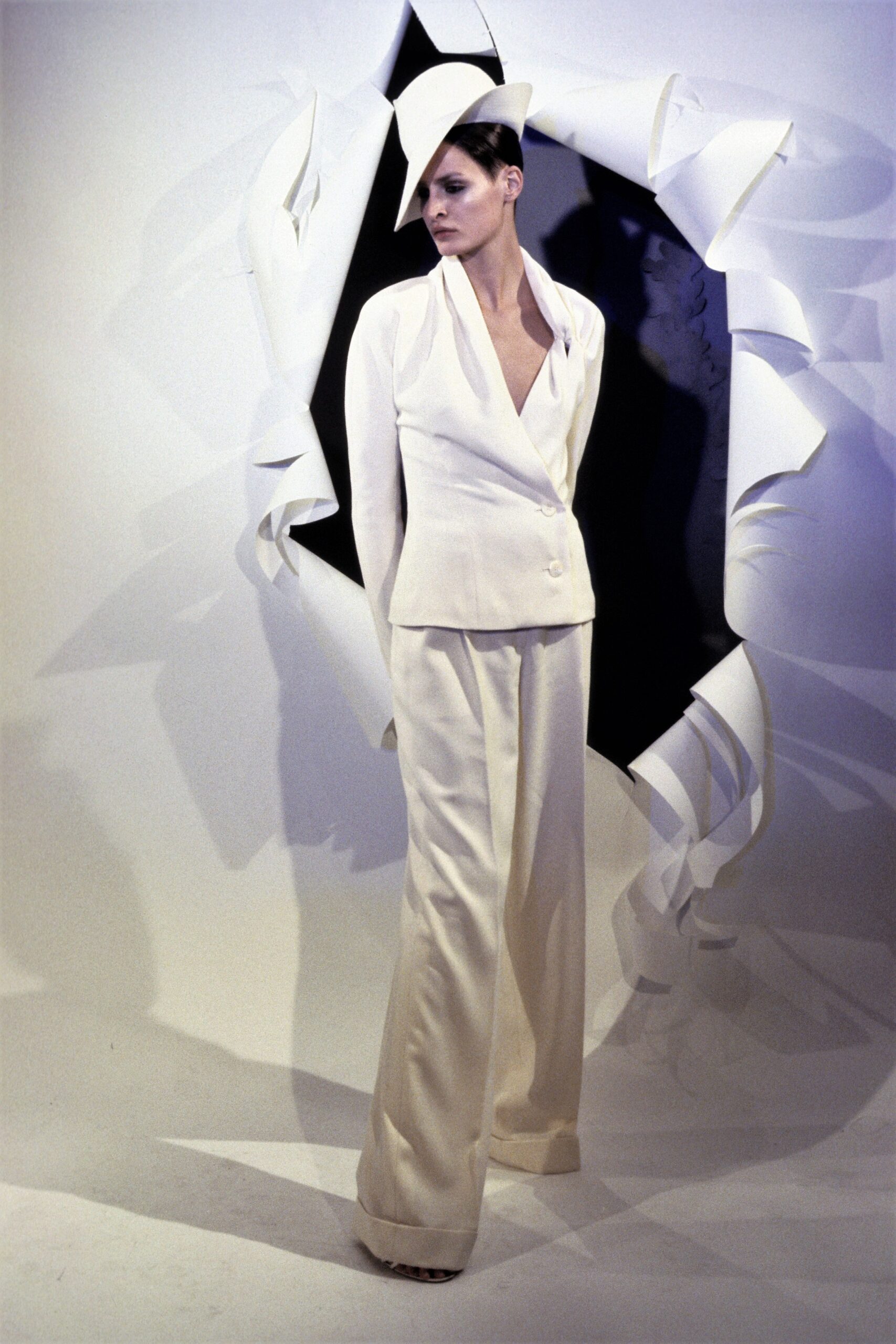 Christian Dior S/S 99 Couture Look 154