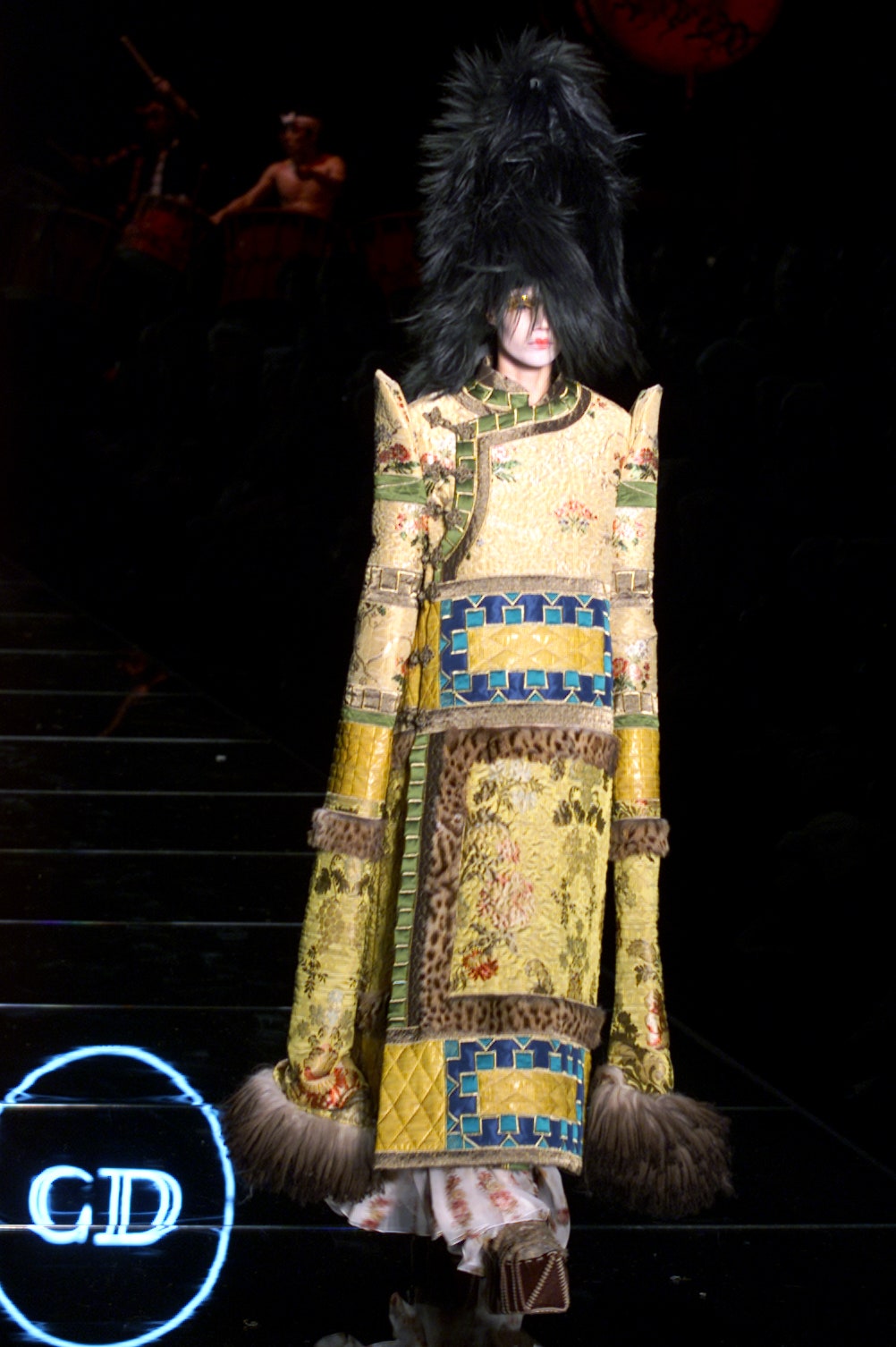 Christian Dior S/S 02 Couture Look 77