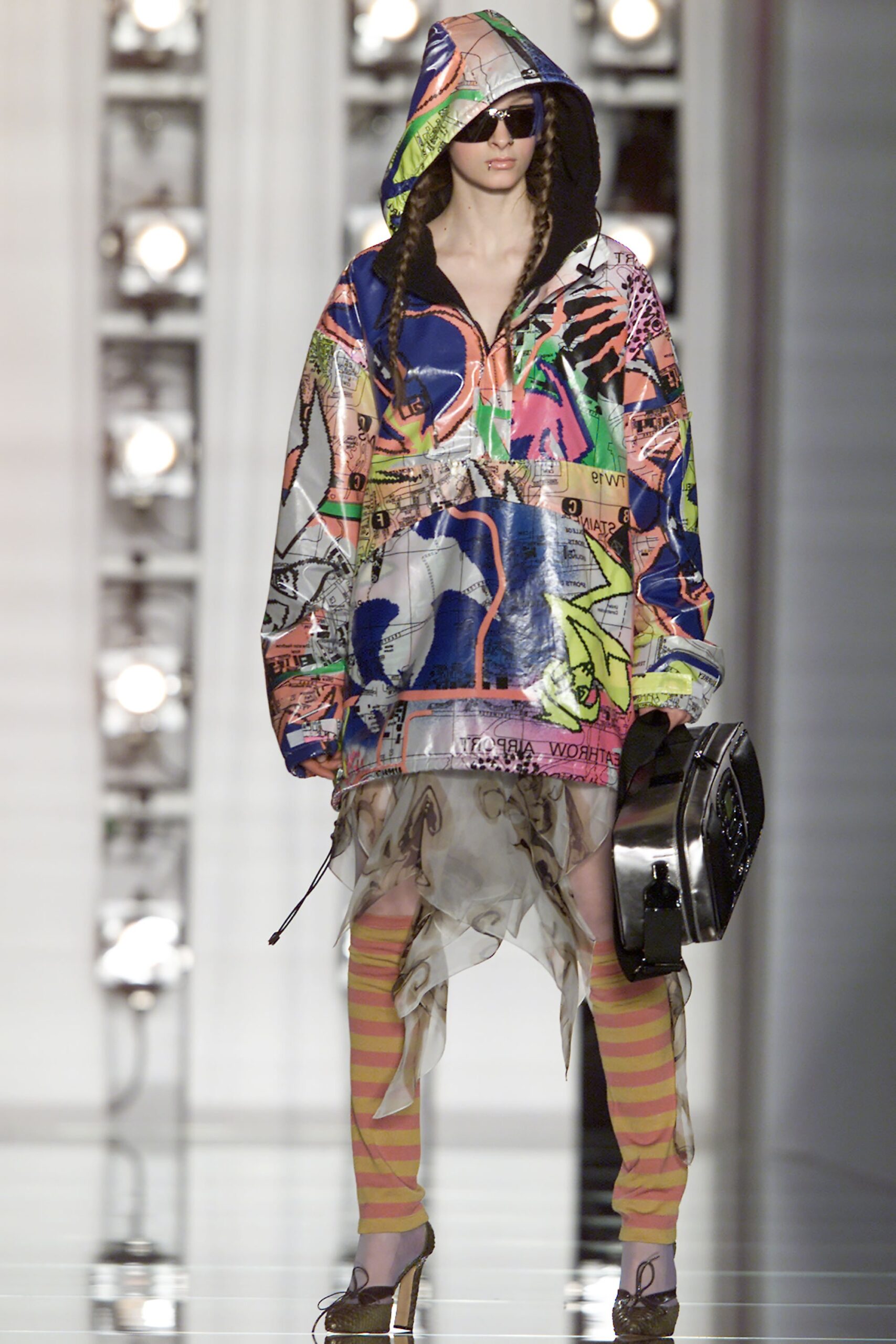 Christian Dior F/W 01 Look 8